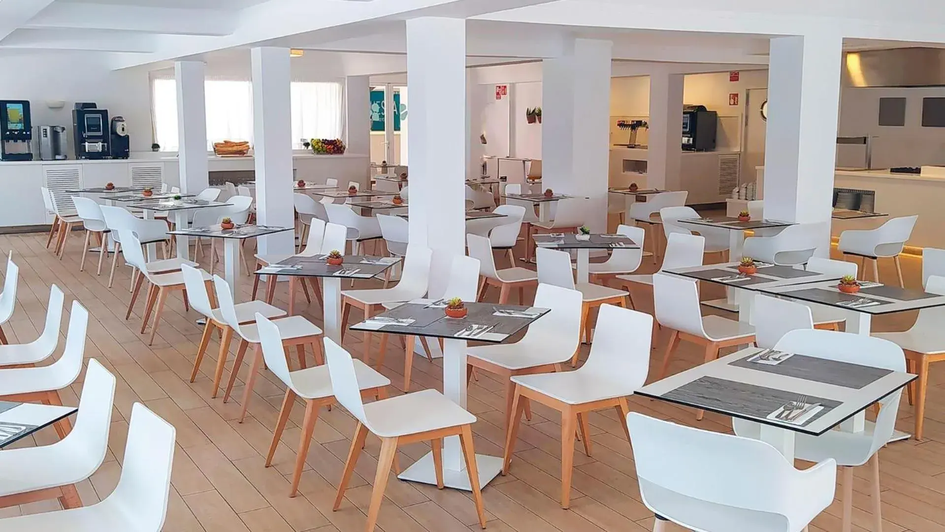 Restaurant/places to eat in BLUESEA Don Jaime Restaurant/places to eat in BLUESEA Don Jaime