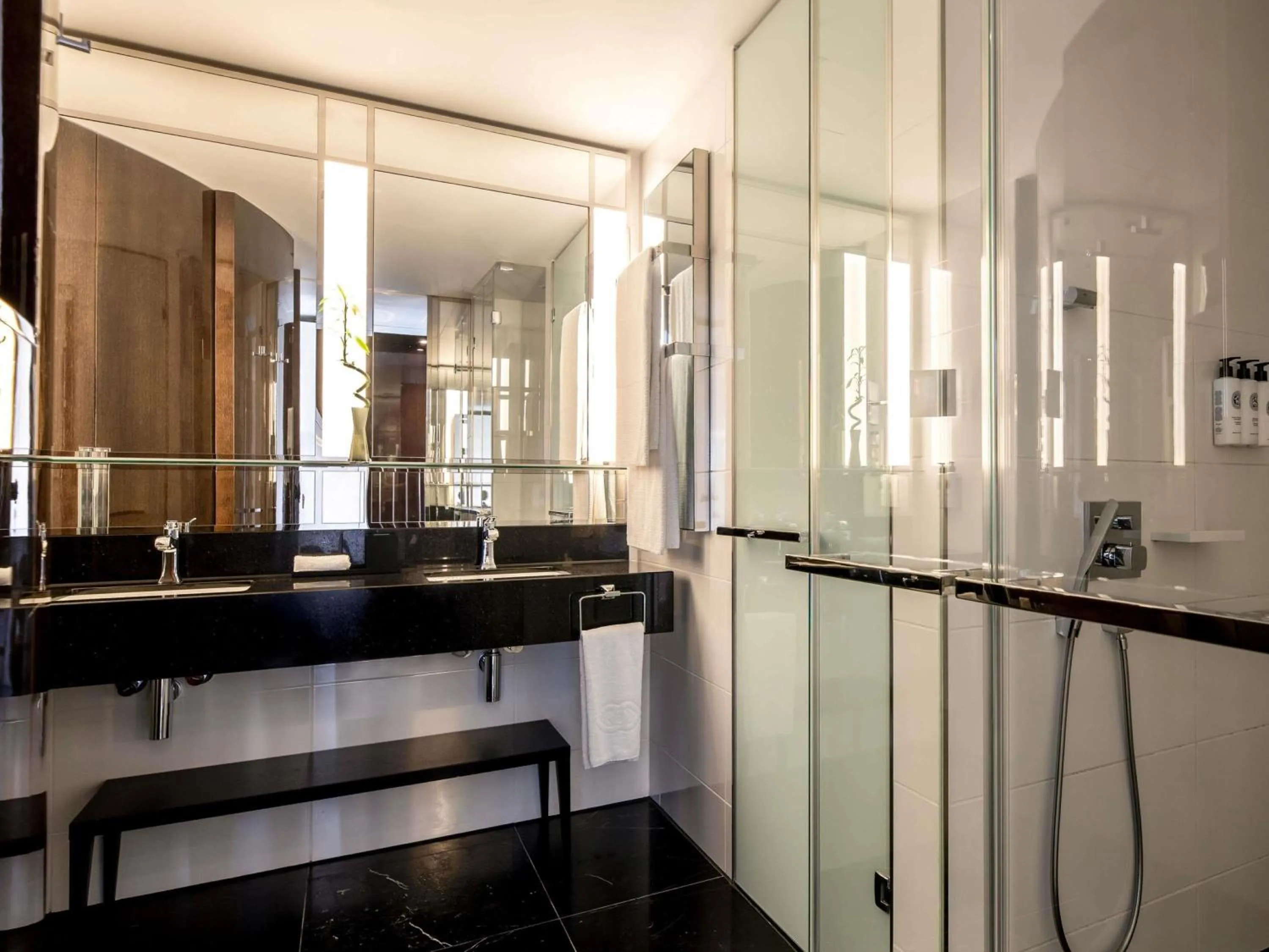 Bedroom in Sofitel Frankfurt Opera