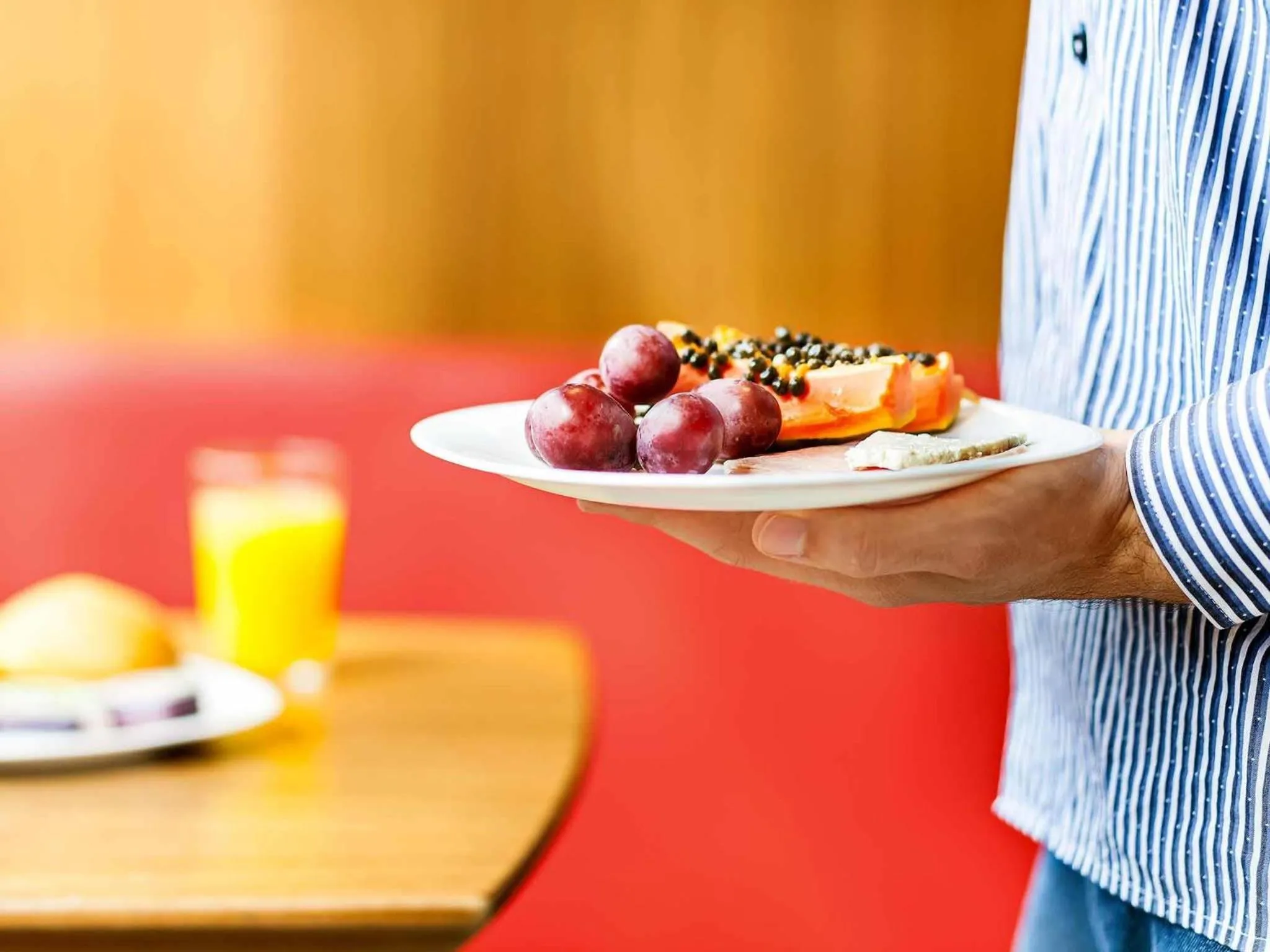 Restaurant/places to eat in ibis Imperatriz