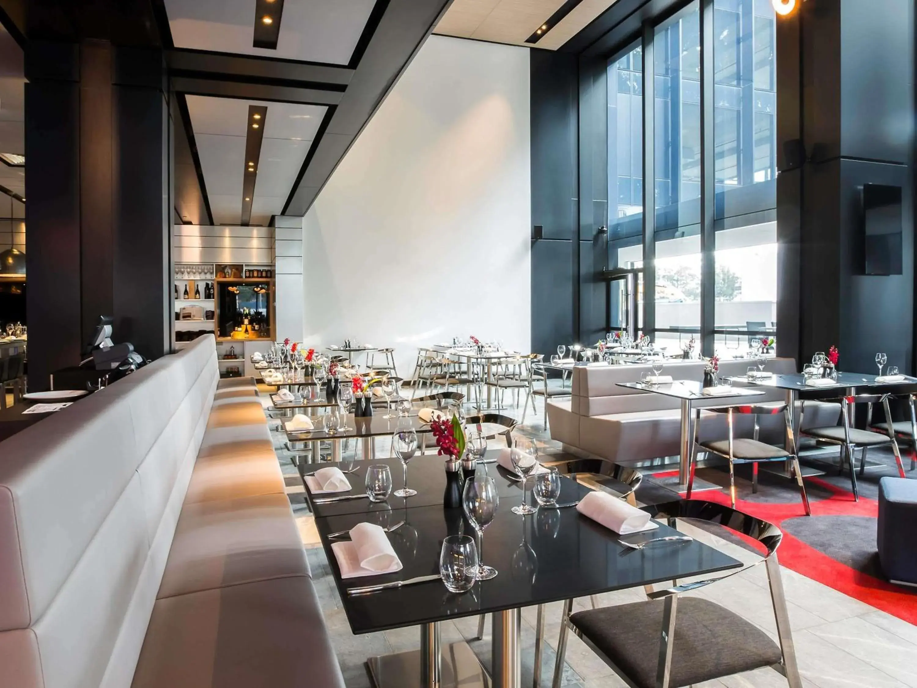 Restaurant/places to eat in Pullman Sydney Airport Restaurant/places to eat in Pullman Sydney Airport