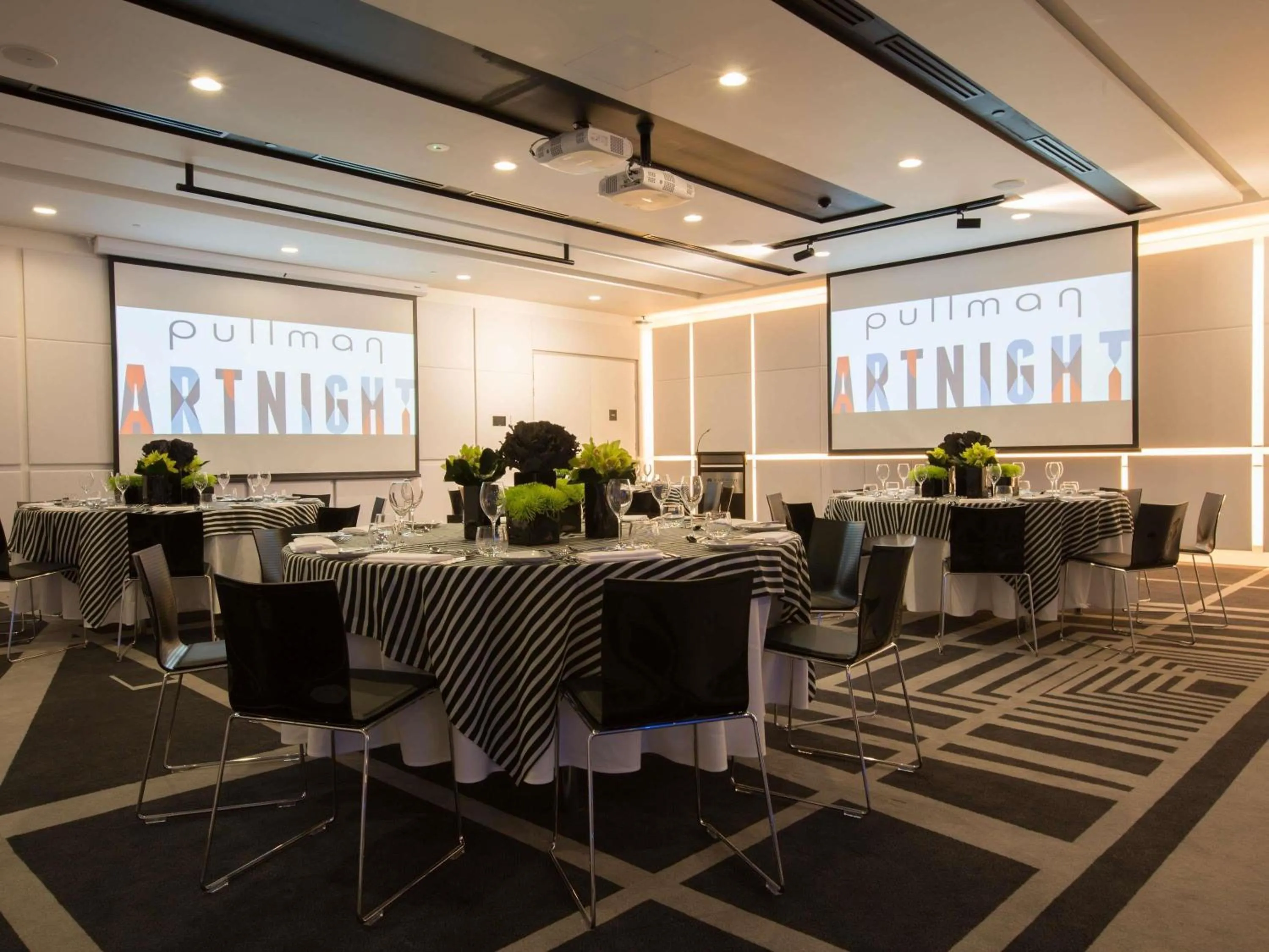 wedding in Pullman Sydney Airport