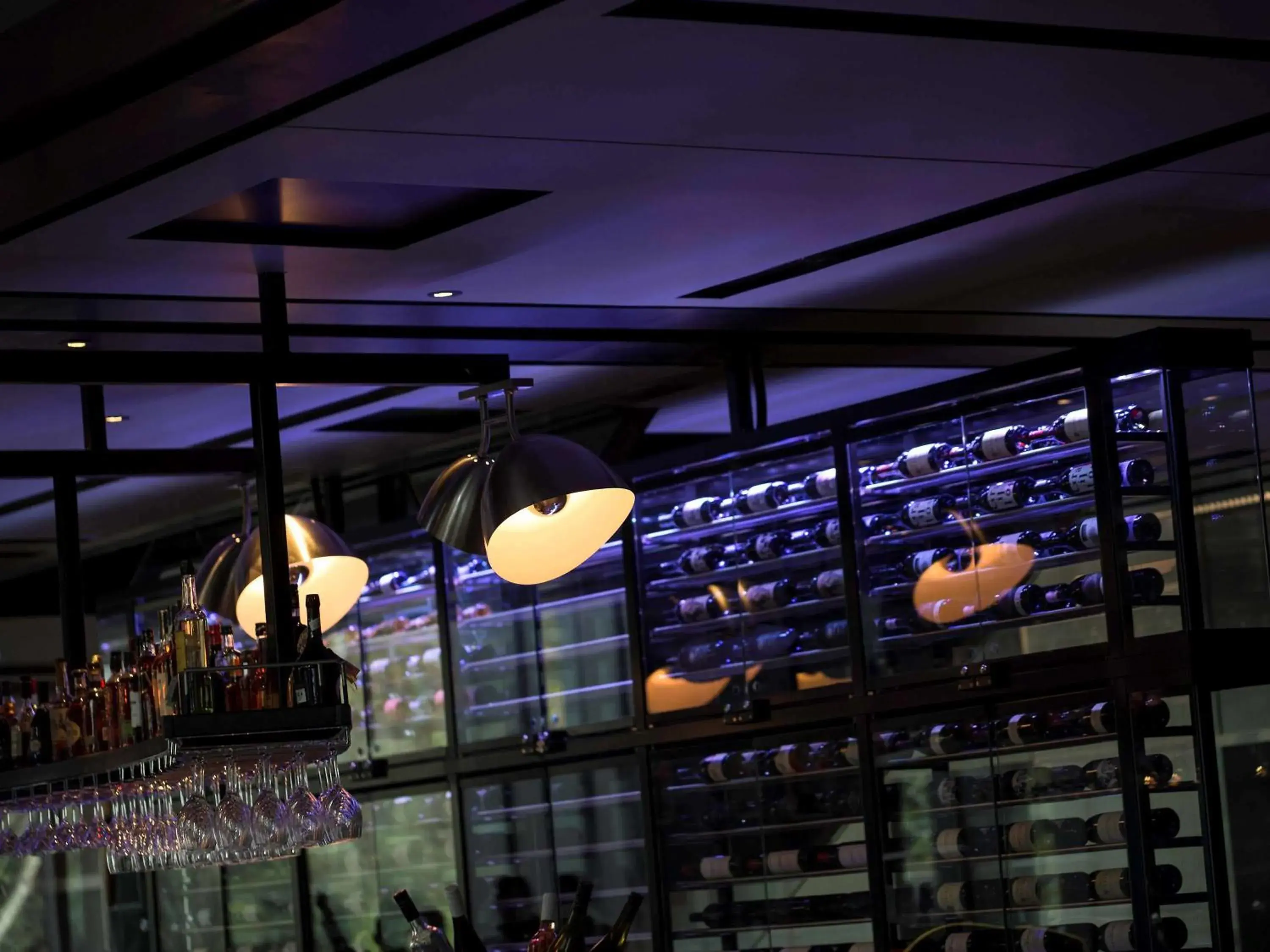 Lounge or bar in Pullman Sydney Airport Lounge or bar in Pullman Sydney Airport