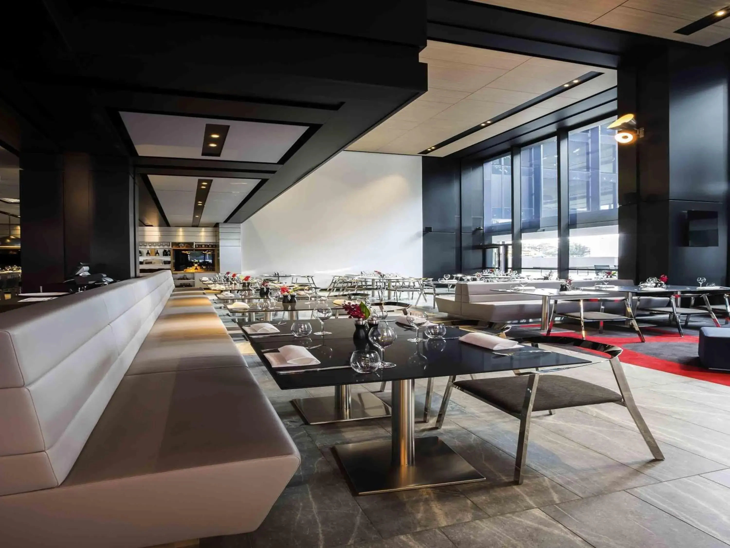 Restaurant/places to eat in Pullman Sydney Airport Restaurant/places to eat in Pullman Sydney Airport