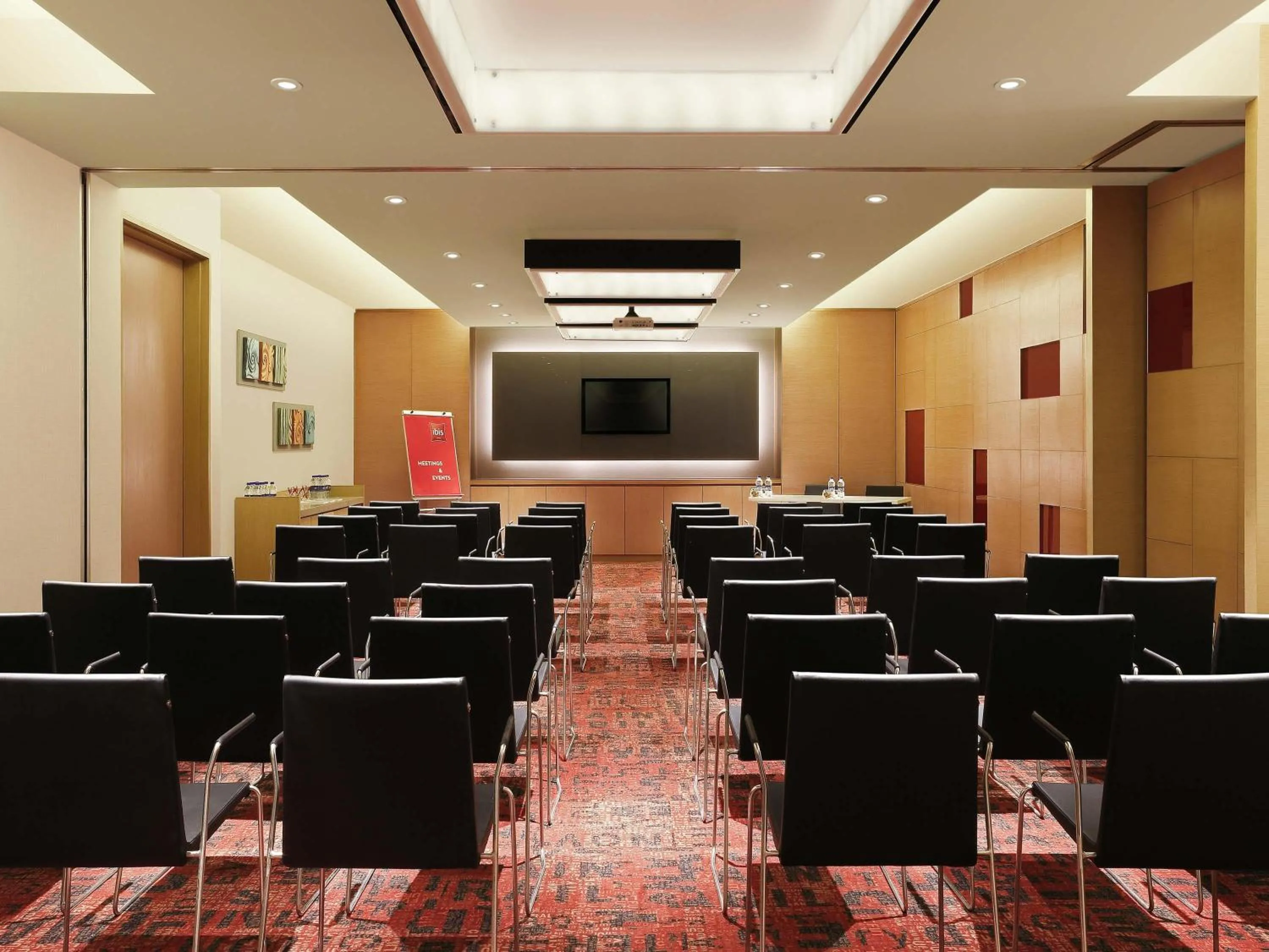 Meeting/conference room in ibis Hyderabad Hitec City - An Accor Brand
