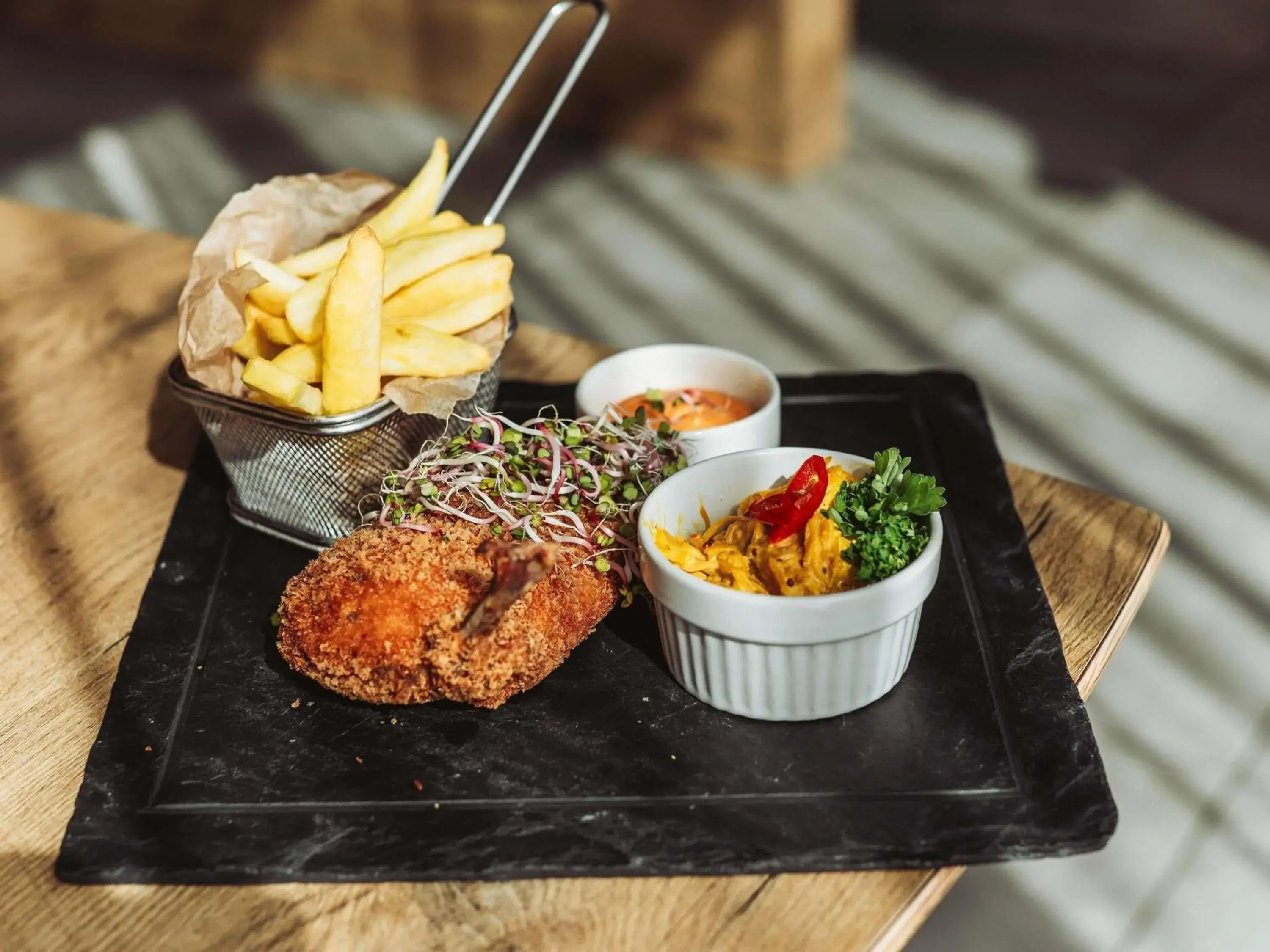 Restaurant/places to eat in Ibis Poznan Polnoc Restaurant/places to eat in Ibis Poznan Polnoc