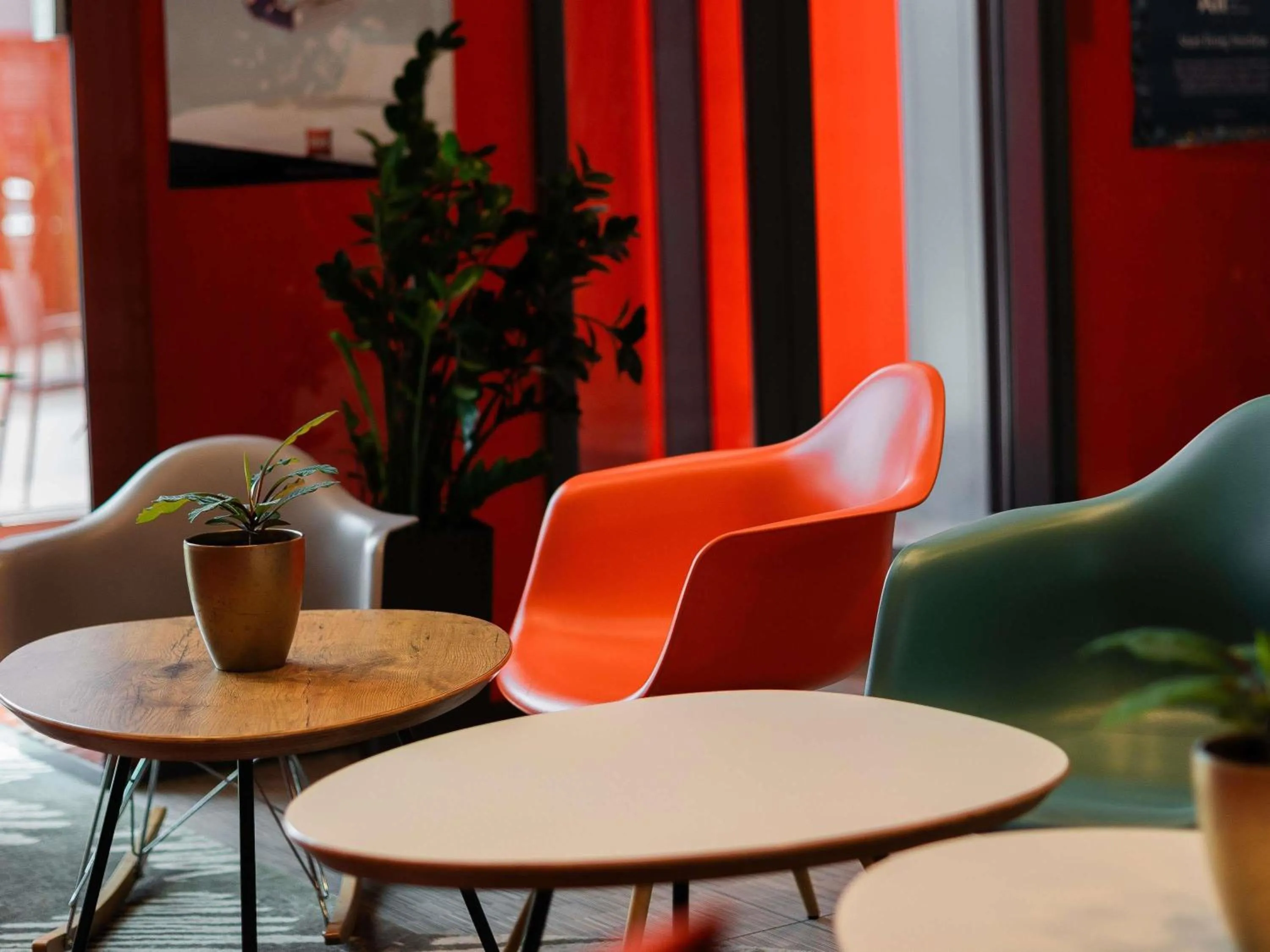 Lounge or bar in Ibis Poznan Polnoc