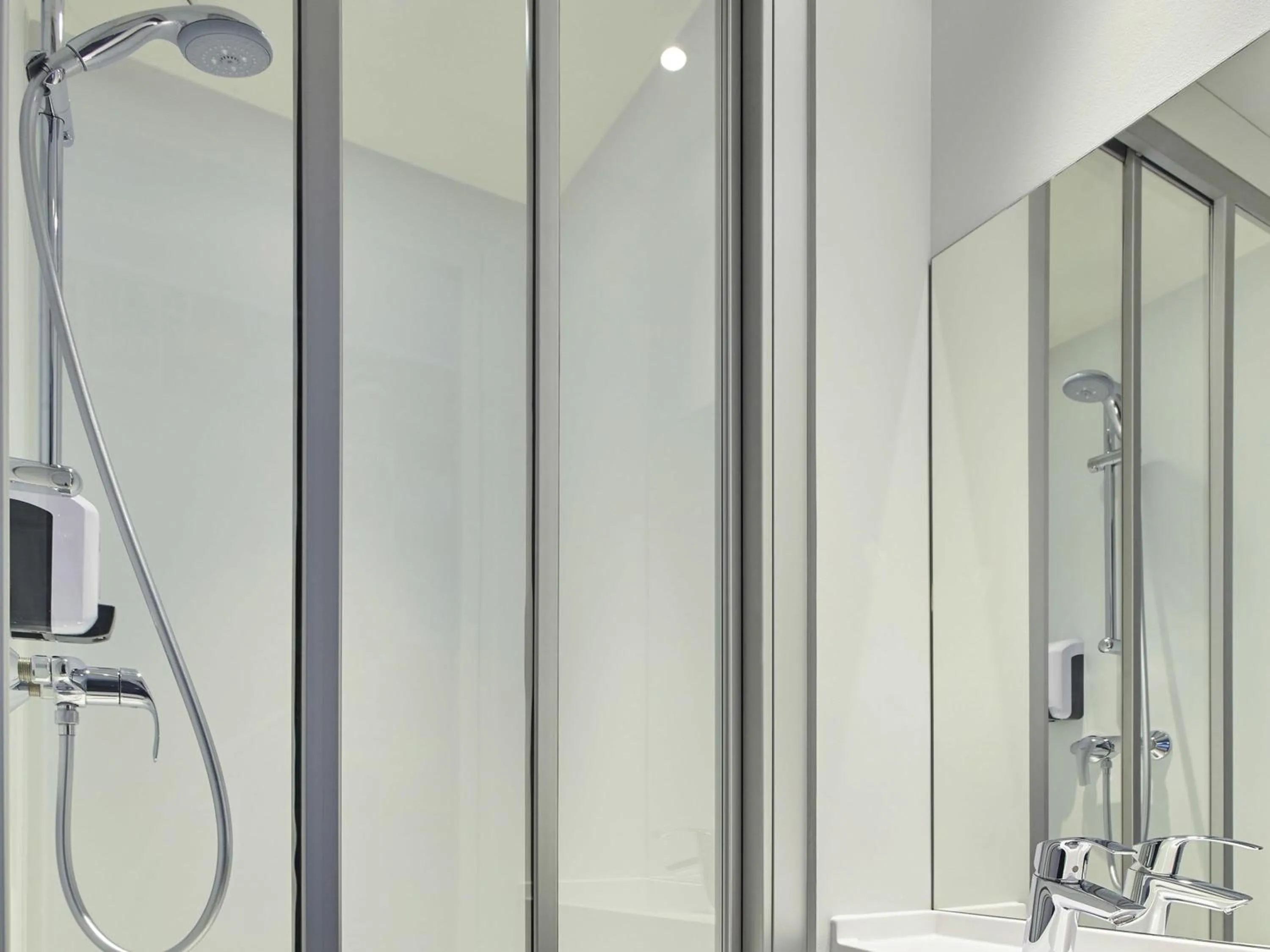 Bedroom in hotelF1 Mulhouse Centre Ouest