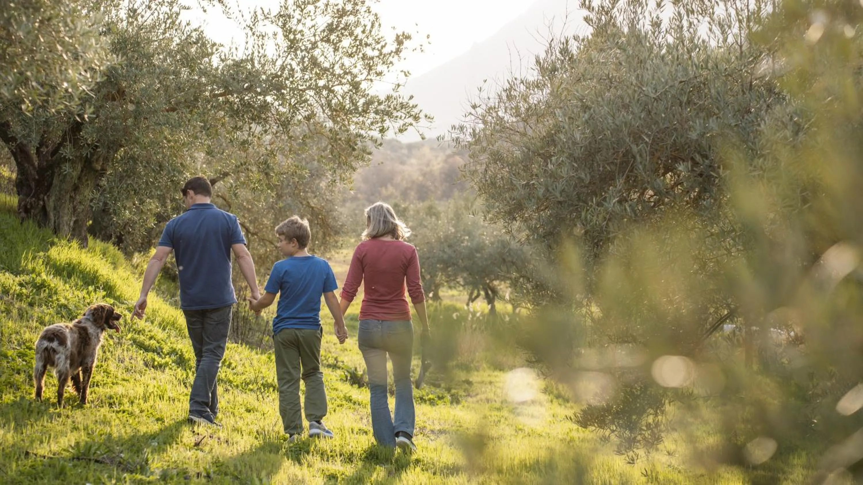 People in Casa Olea