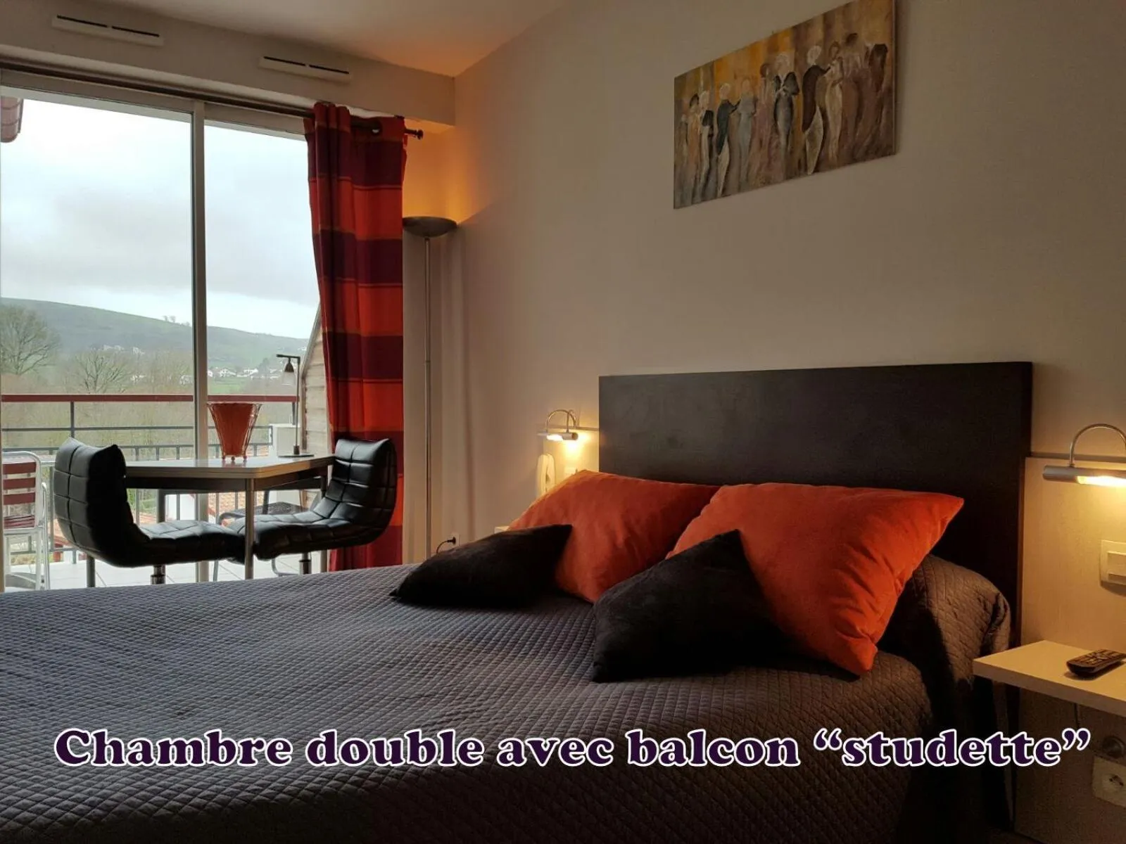 Bedroom, Bed in Hôtel Résidence Bergara