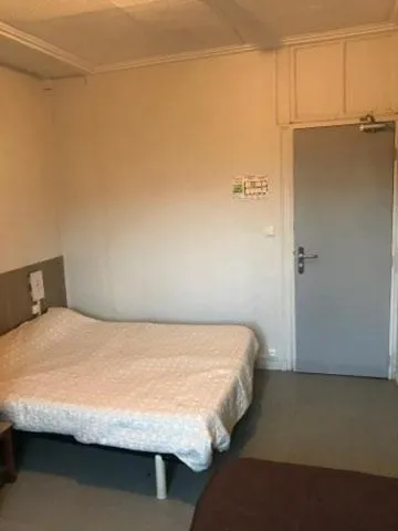 Bedroom, Bed in Le Sporting