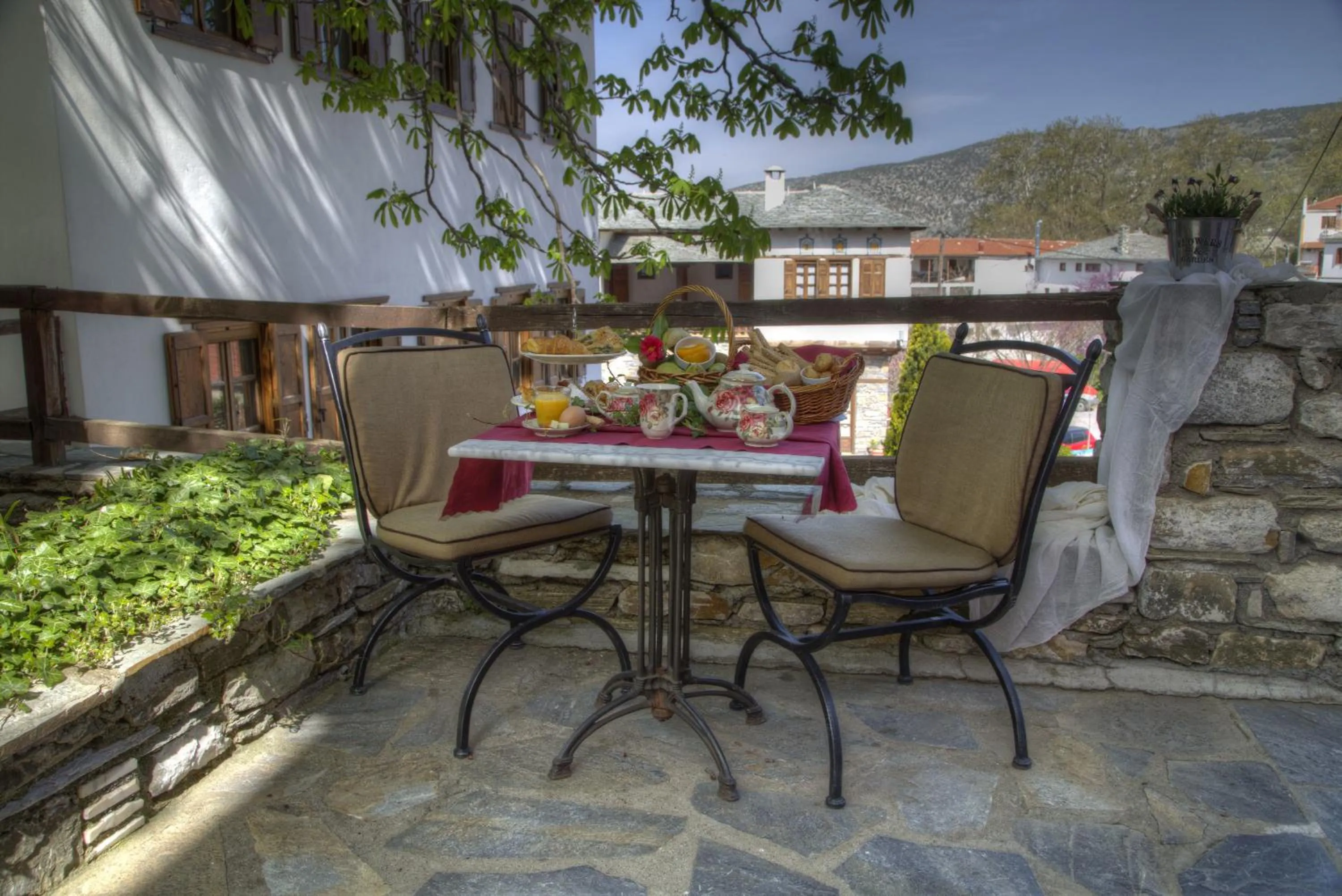 Breakfast in Archontiko Naoumidi