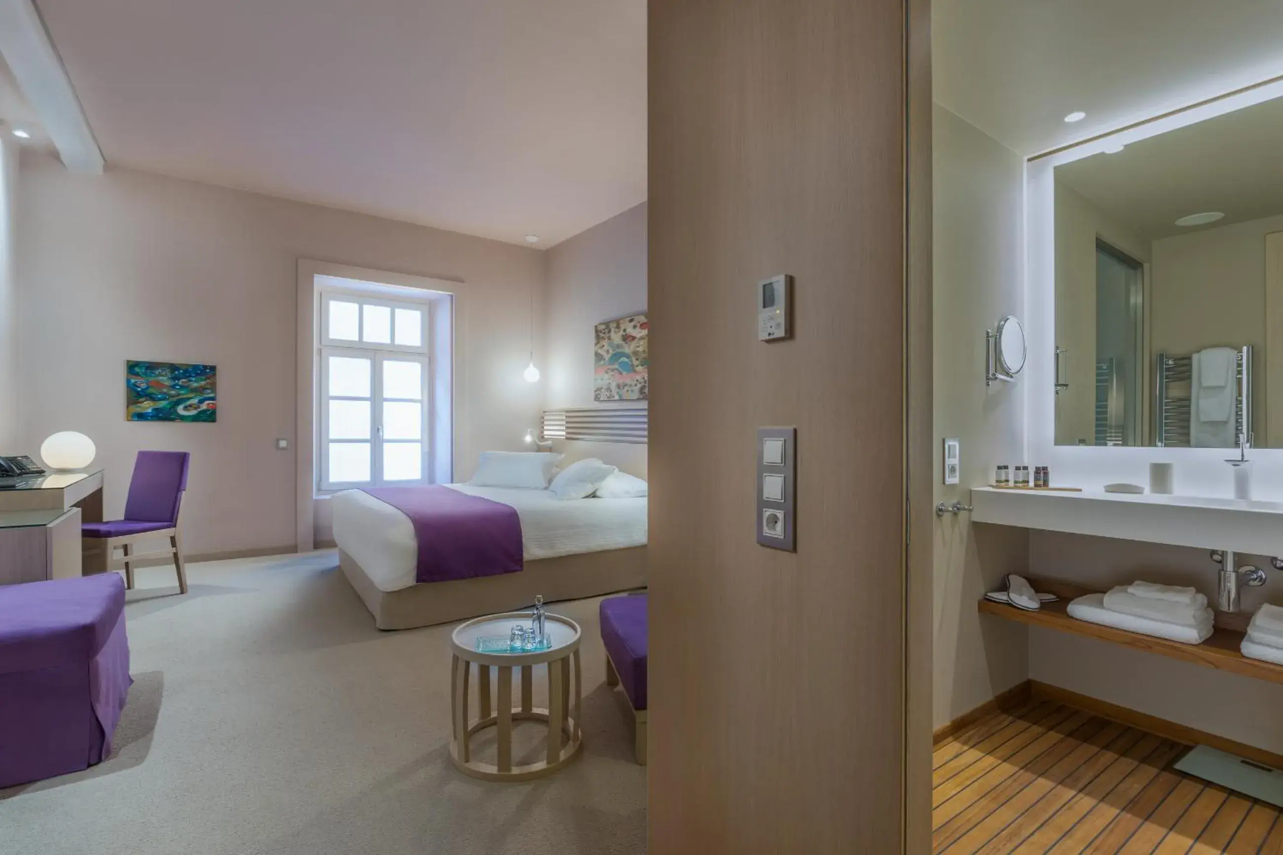 Photo of the whole room, Bed in Hydrama Grand Hotel Photo of the whole room, Bed in Hydrama Grand Hotel