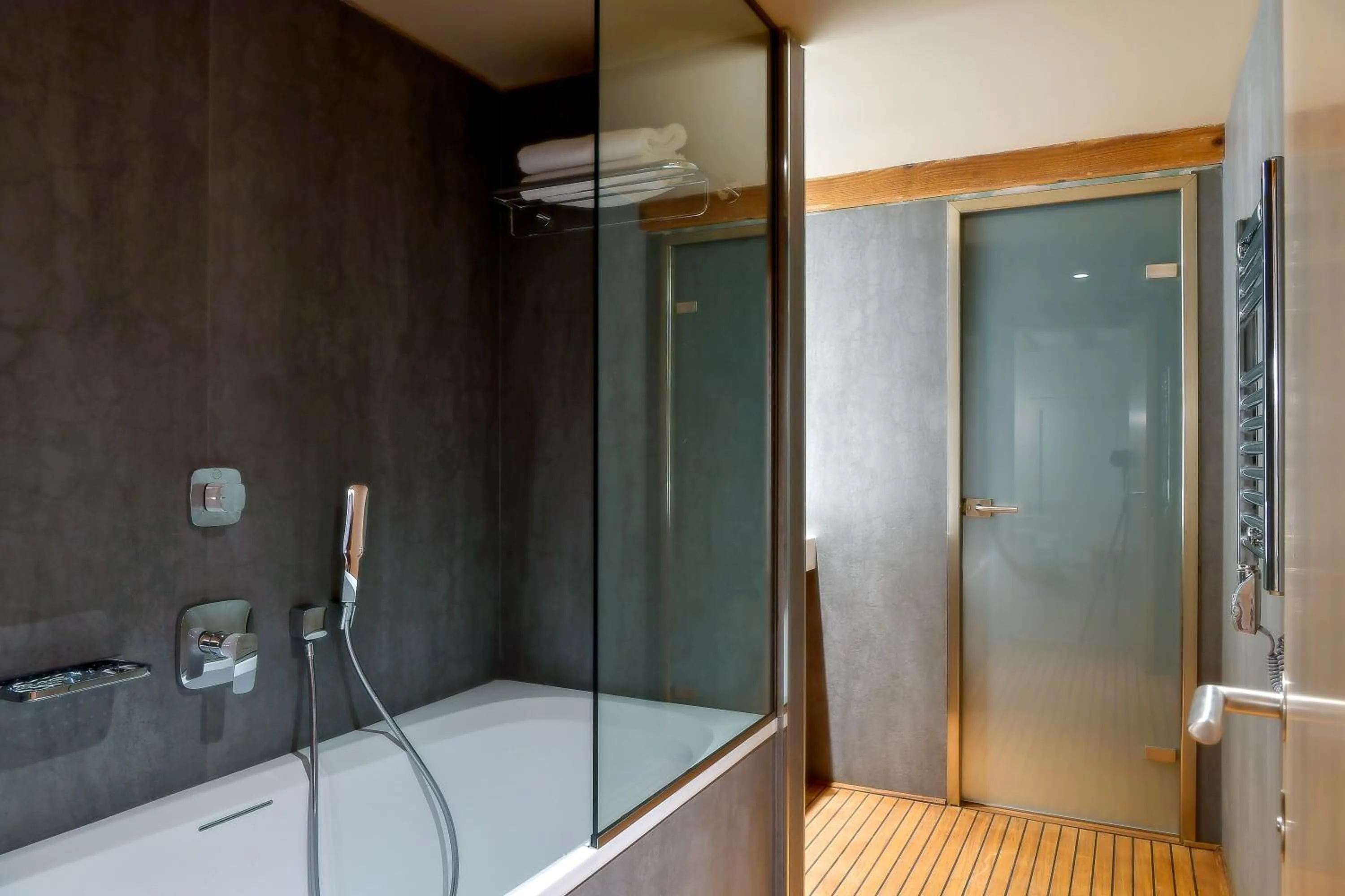 Bathroom in Hydrama Grand Hotel