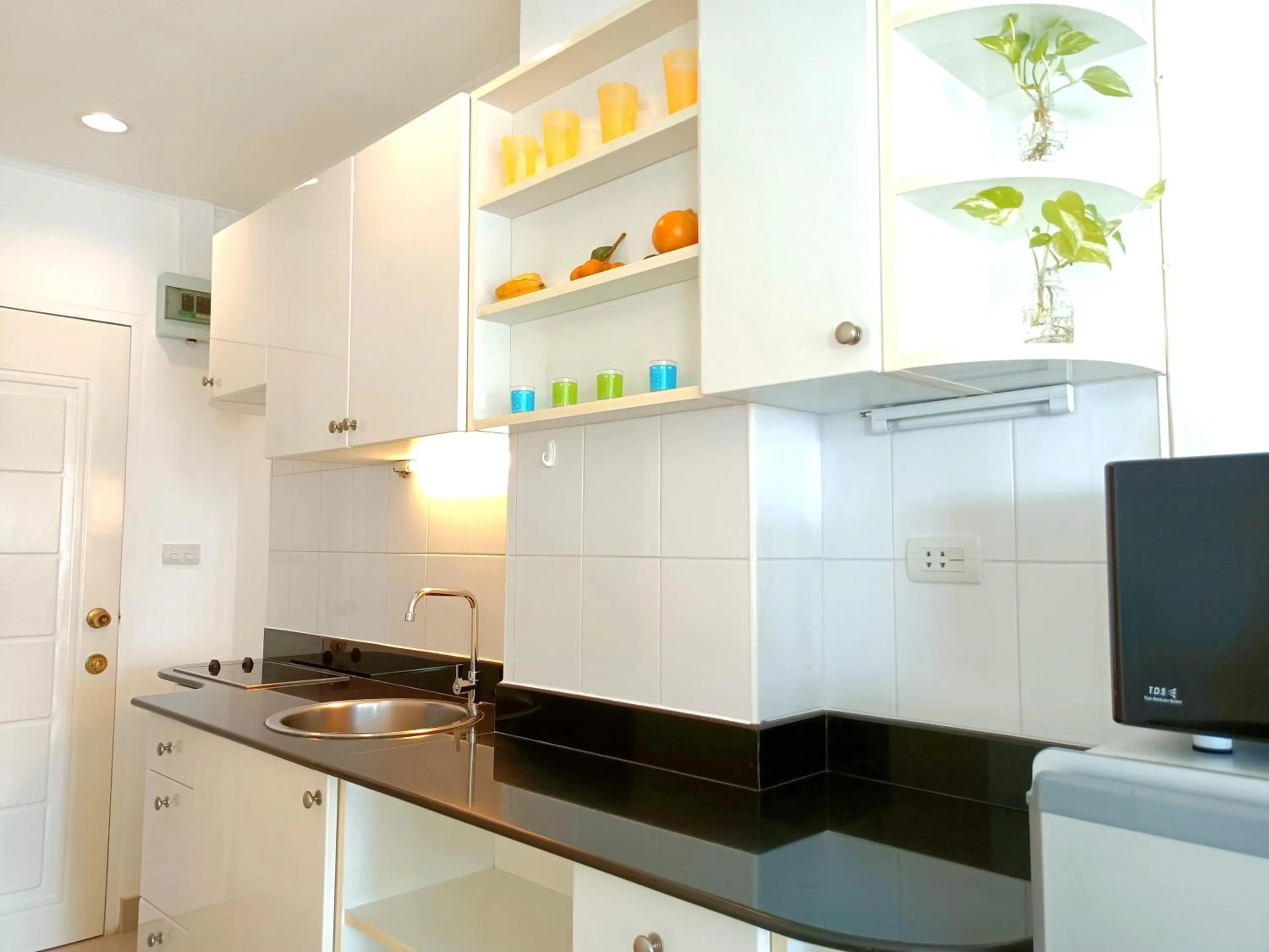 kitchen in Sea View Beachfront Condos Pattaya Jomtien Beach