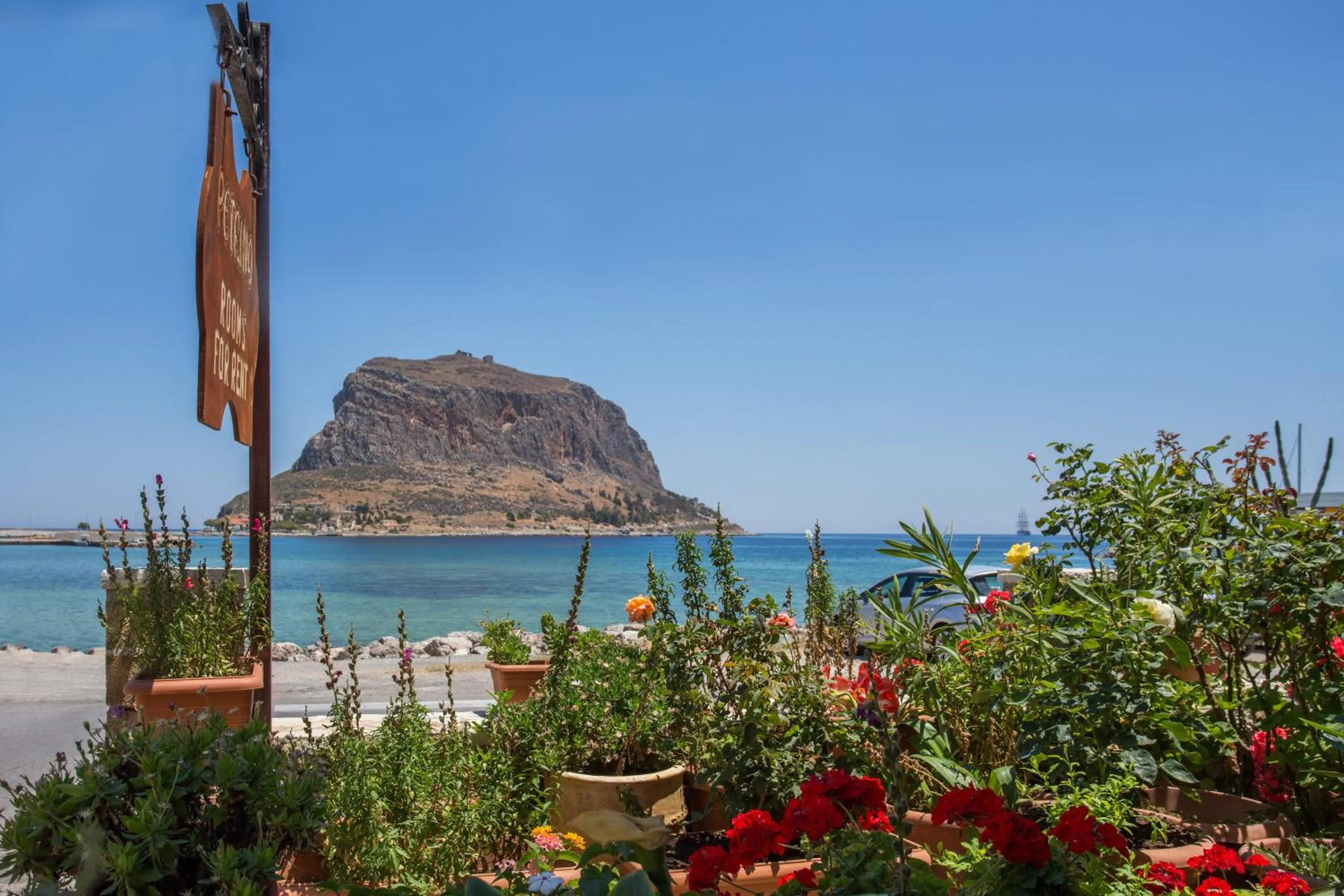 Balcony/Terrace in Petrino Guesthouse