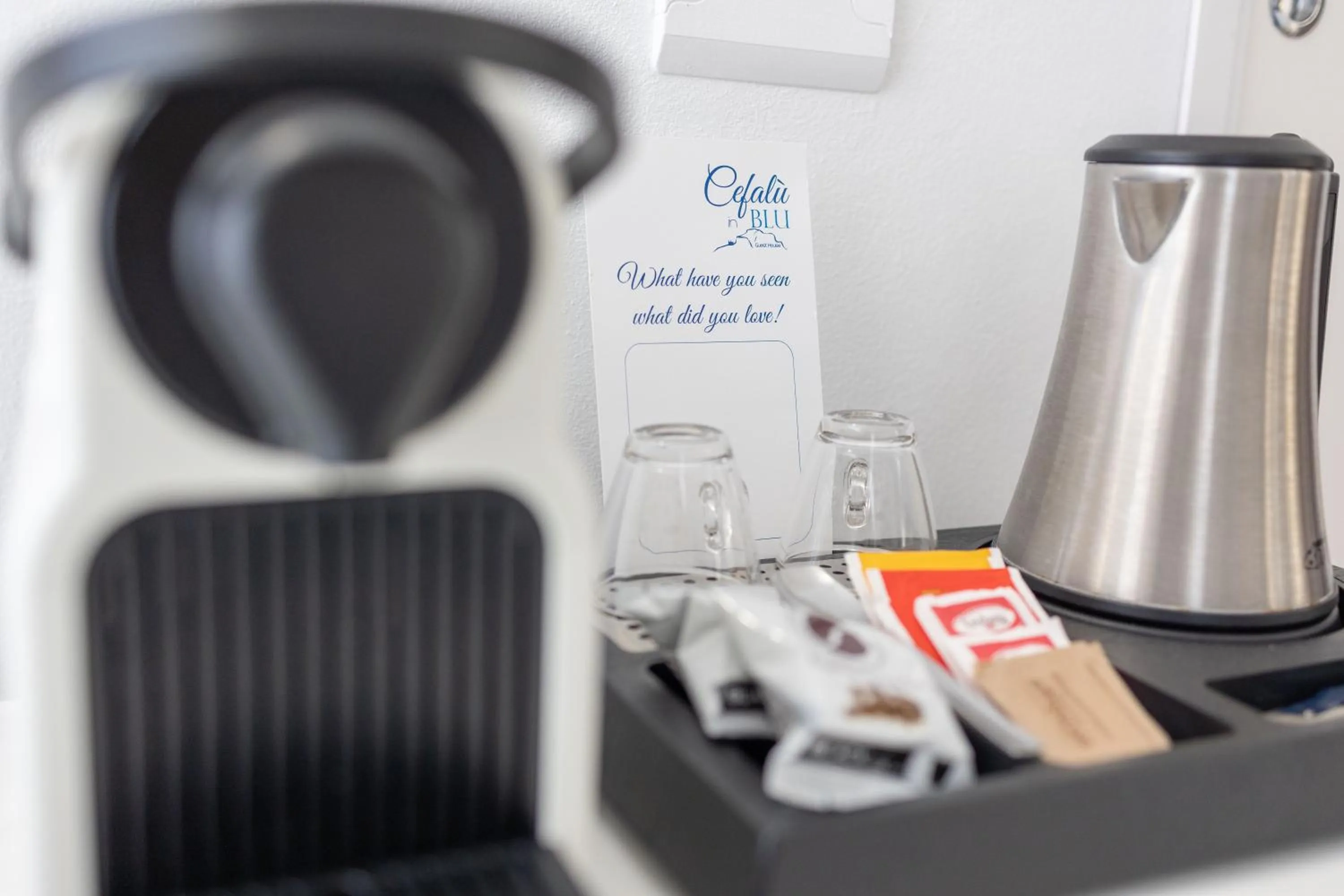 Coffee/tea facilities in Cefalu in Blu