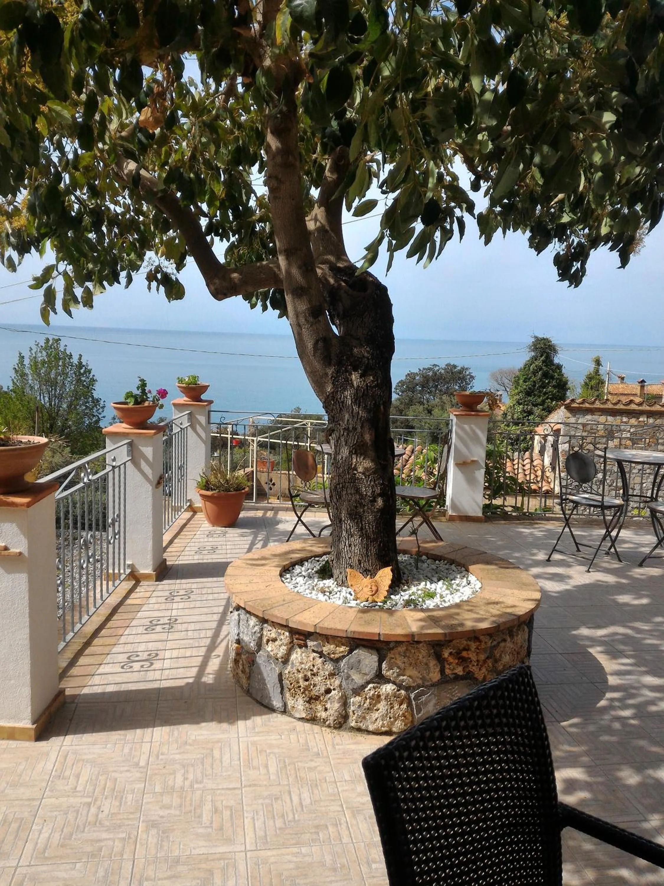 Internal: Not applicable to any particular room in B&B Mariposa