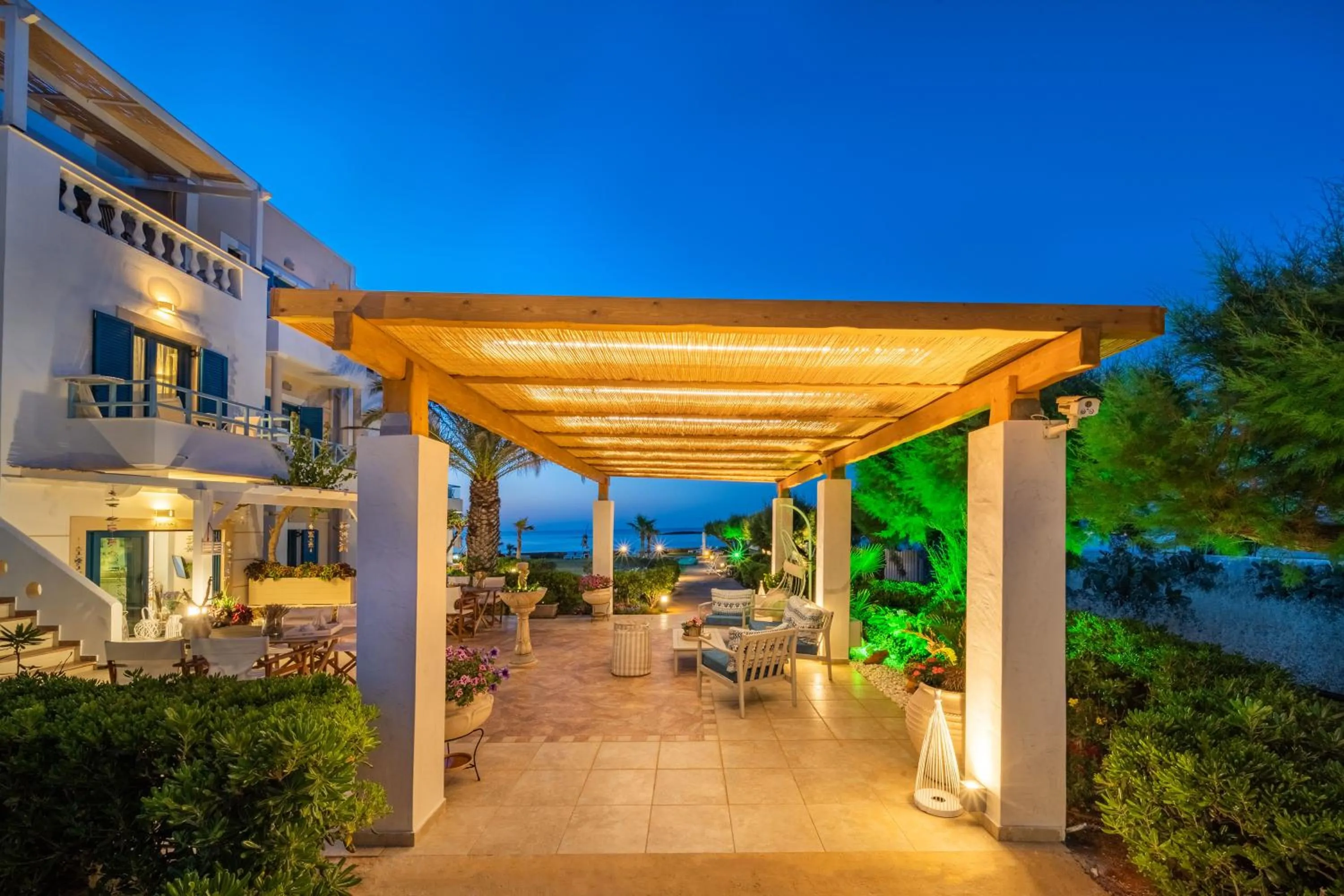 Patio in Pyrgos Beach Hotel Apartments