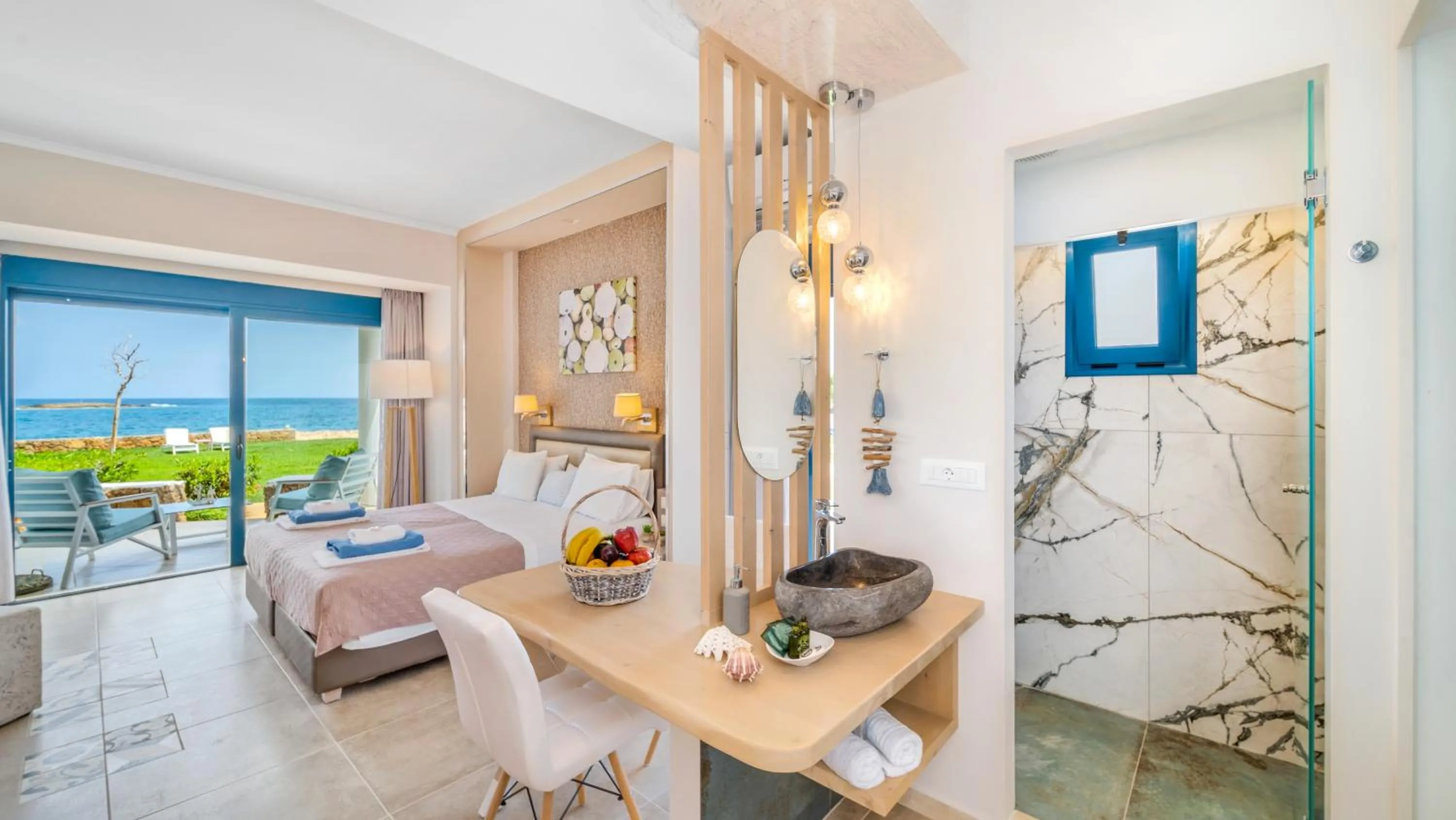 Bedroom in Pyrgos Beach Hotel Apartments