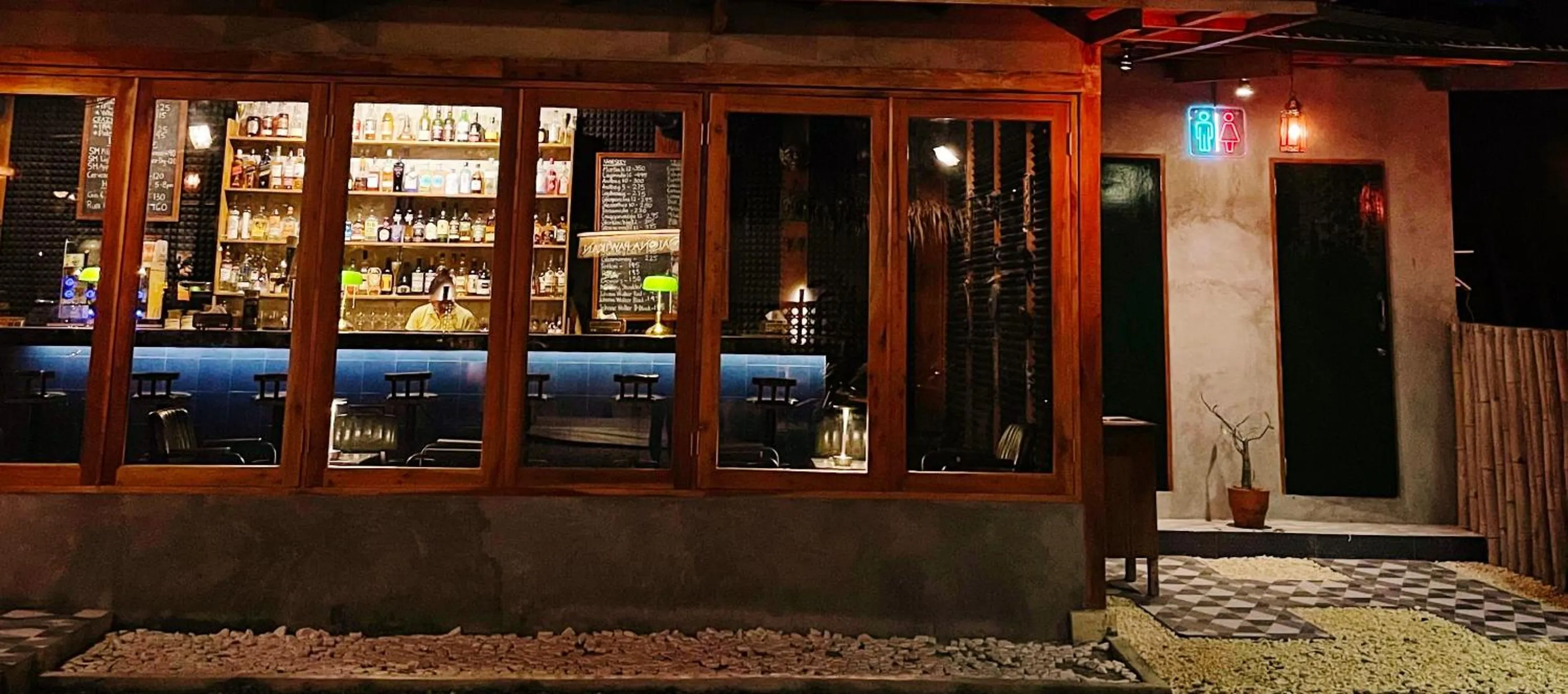 Lounge or bar in Alona Pawikan