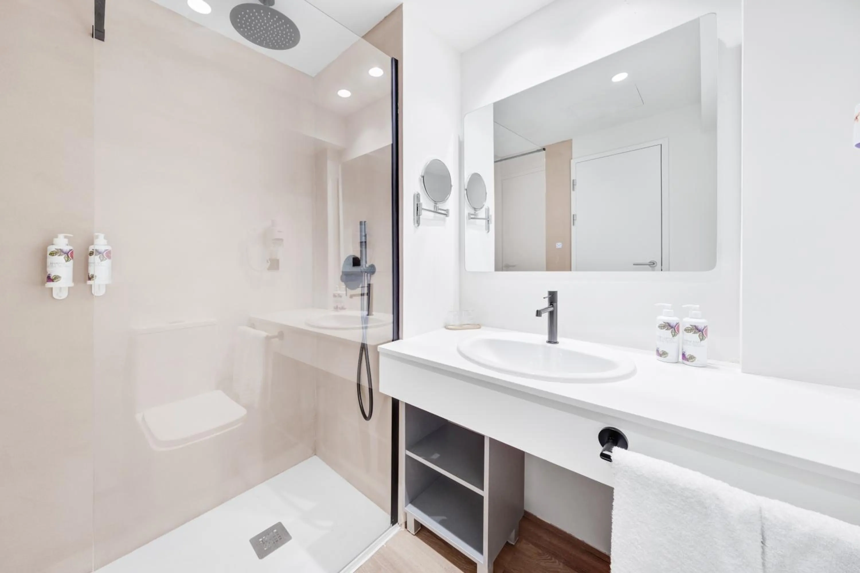 Shower in Hotel Ankaa - Adults Only