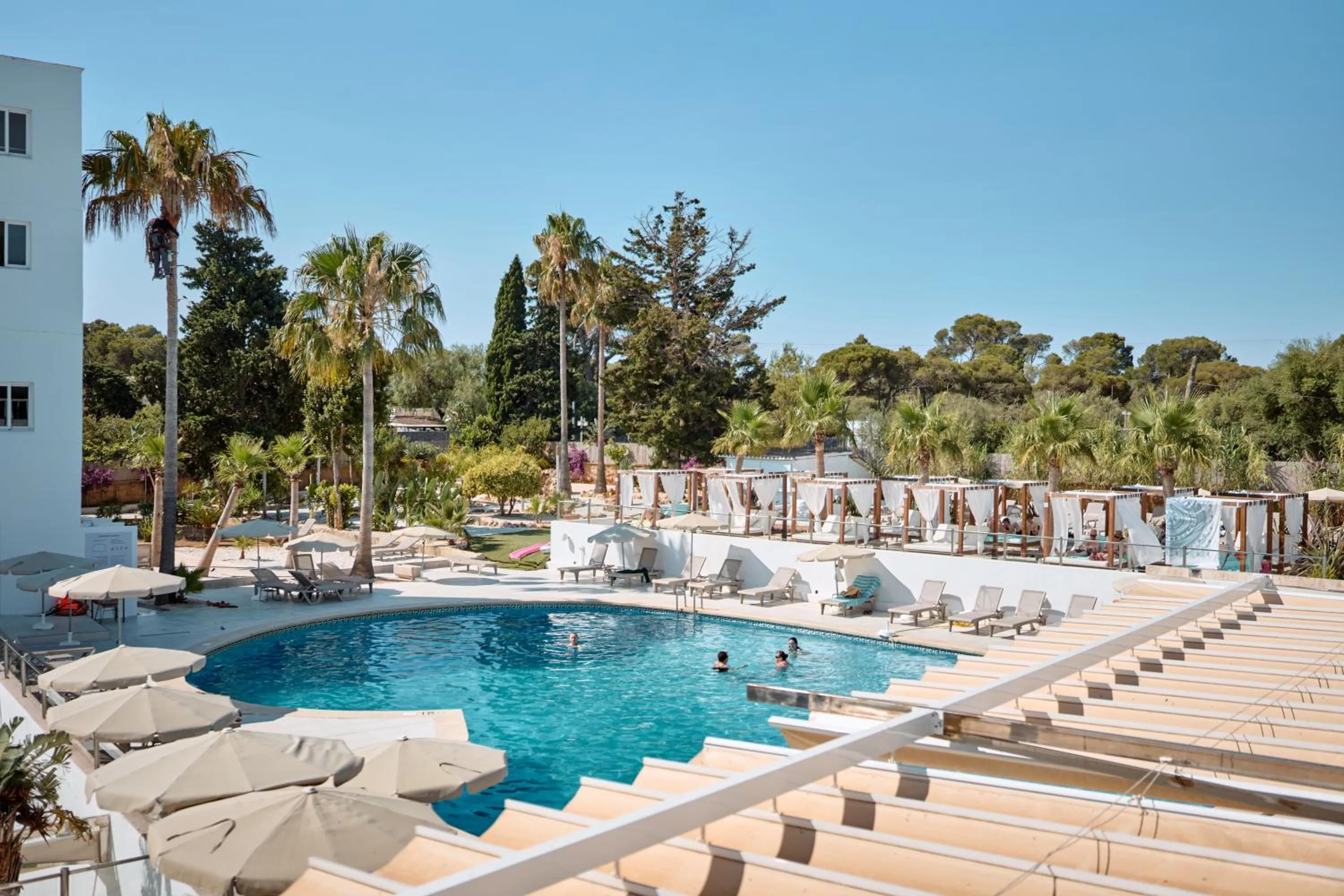 Swimming pool in Hotel Ankaa - Adults Only