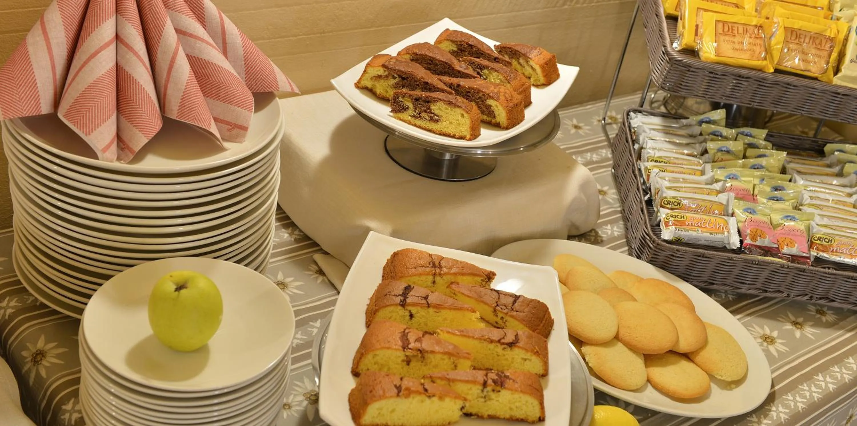 Restaurant/places to eat in Hotel Margherita