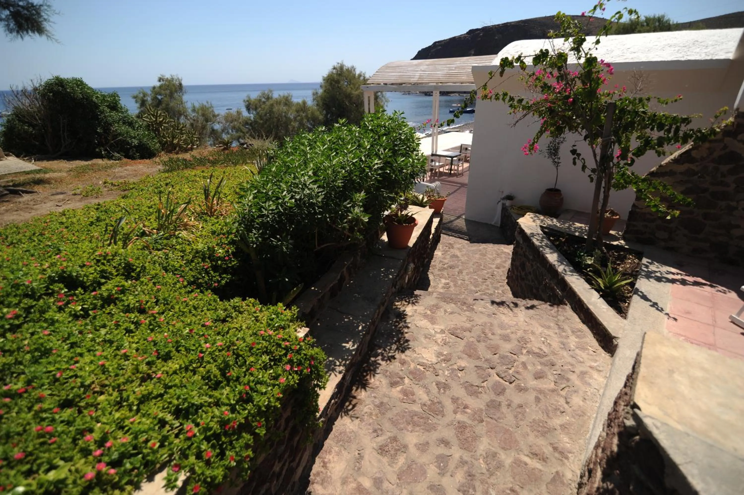 Day in Akrotiri Hotel