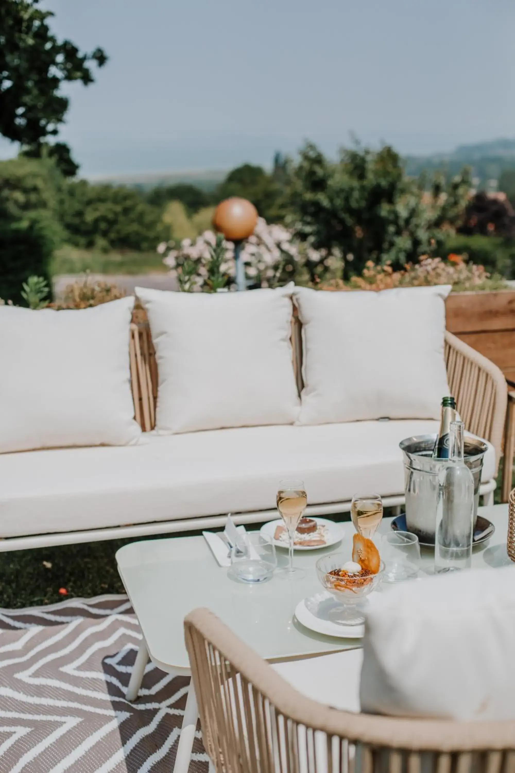 Restaurant/places to eat in Hôtel Le Romantica Restaurant/places to eat in Hôtel Le Romantica