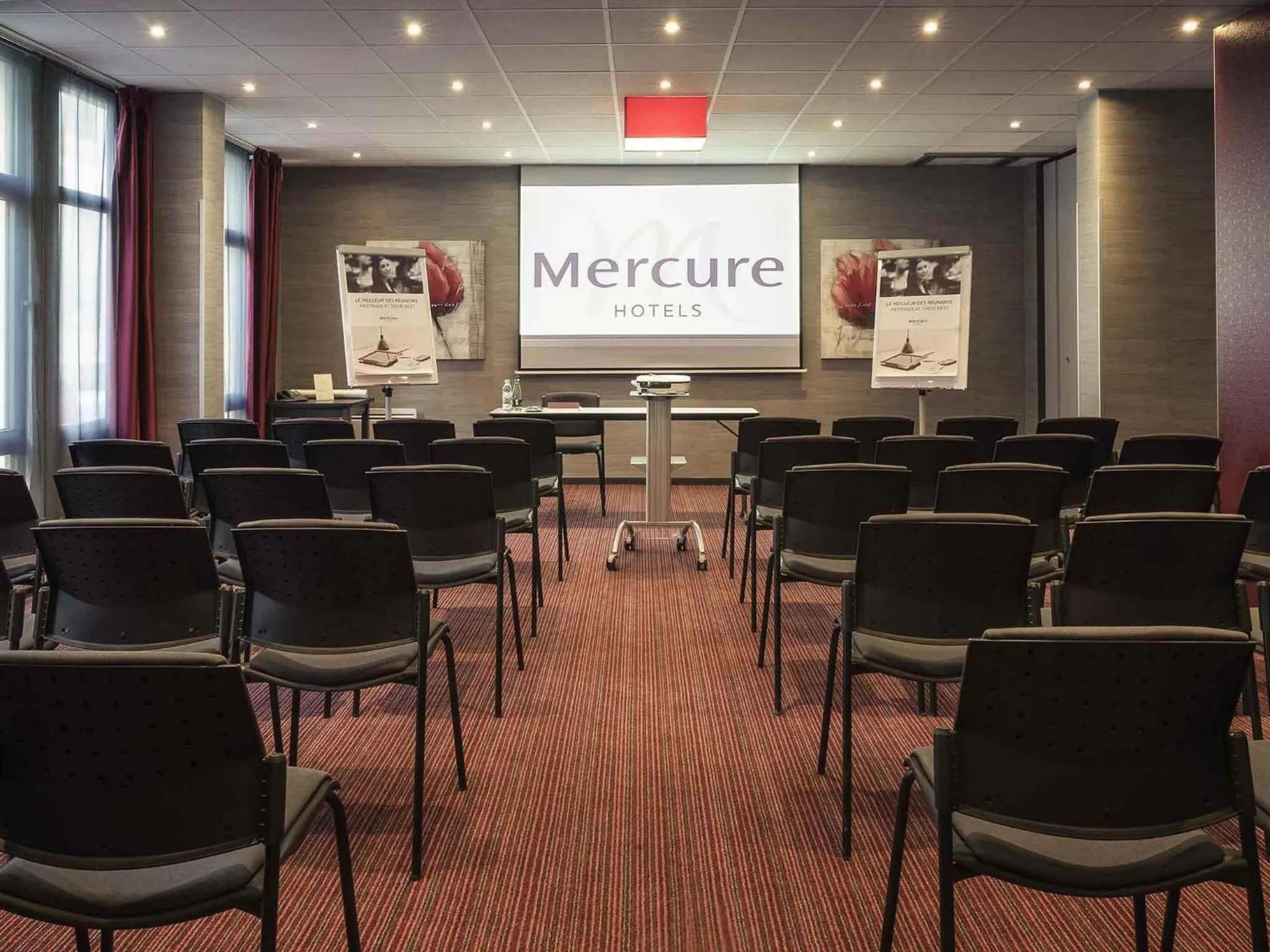Meeting/conference room in Mercure Trouville Sur Mer