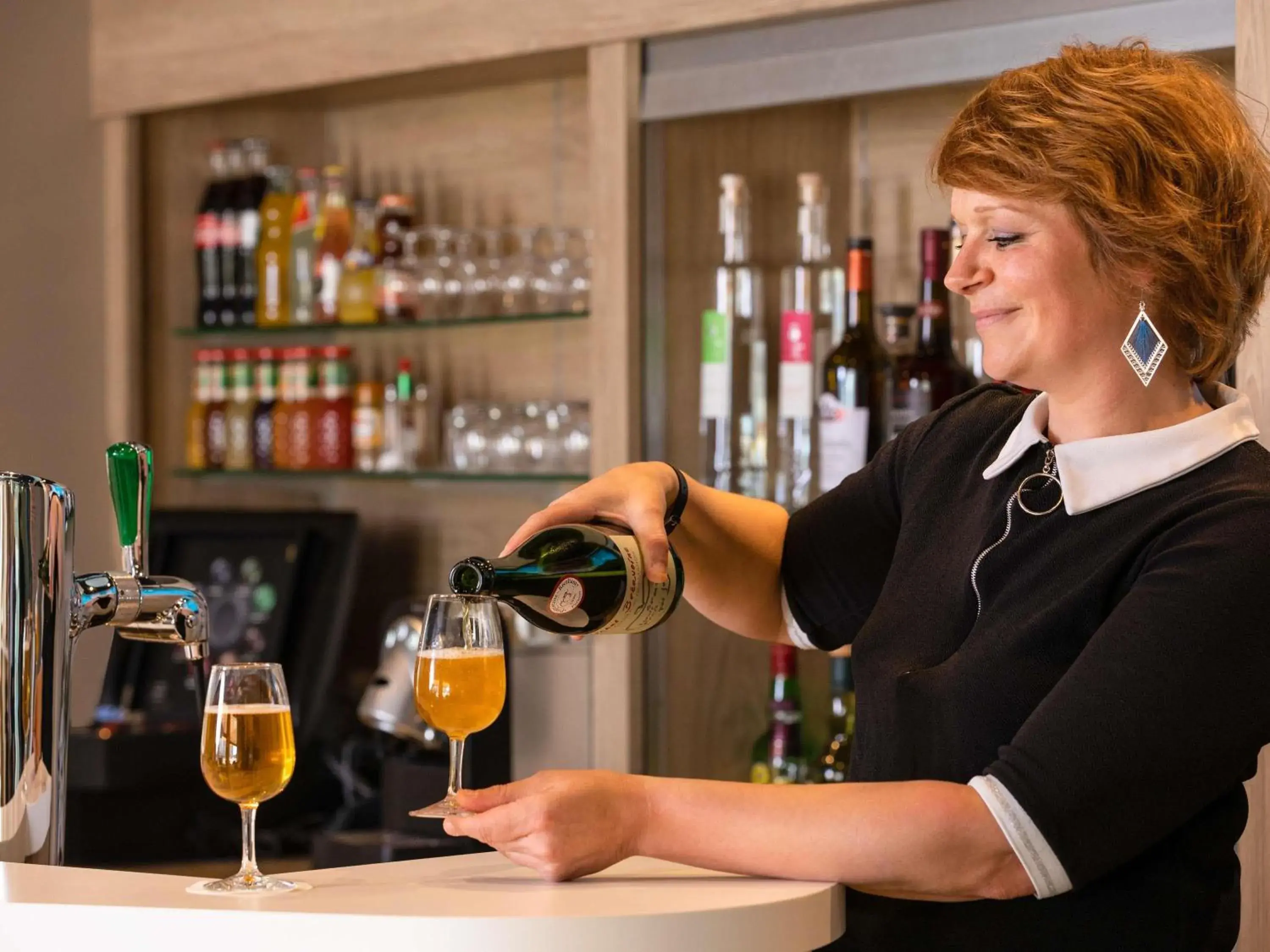 Lounge or bar in Mercure Trouville Sur Mer Lounge or bar in Mercure Trouville Sur Mer