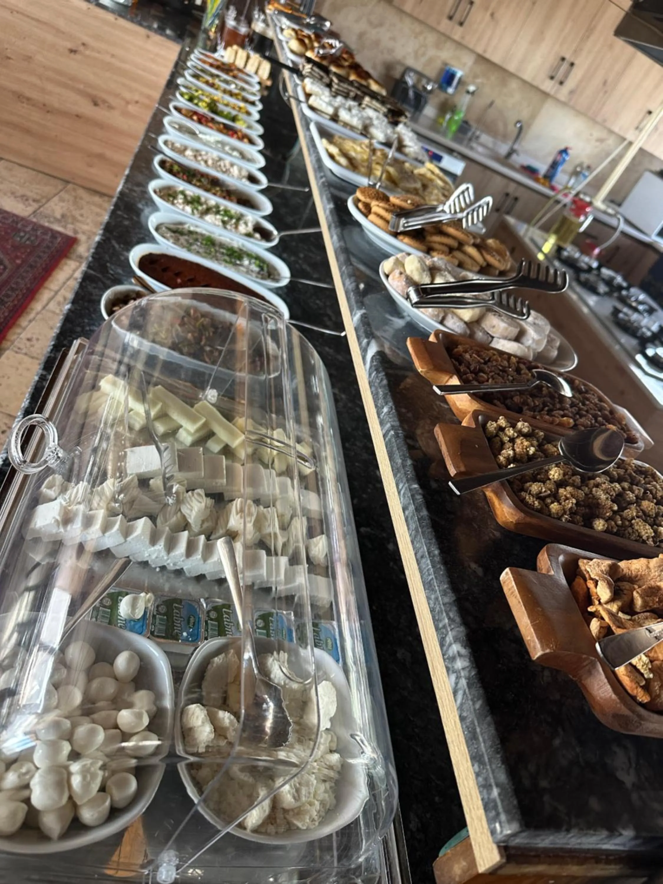 Food and drinks in Bedrock Cave Hotel