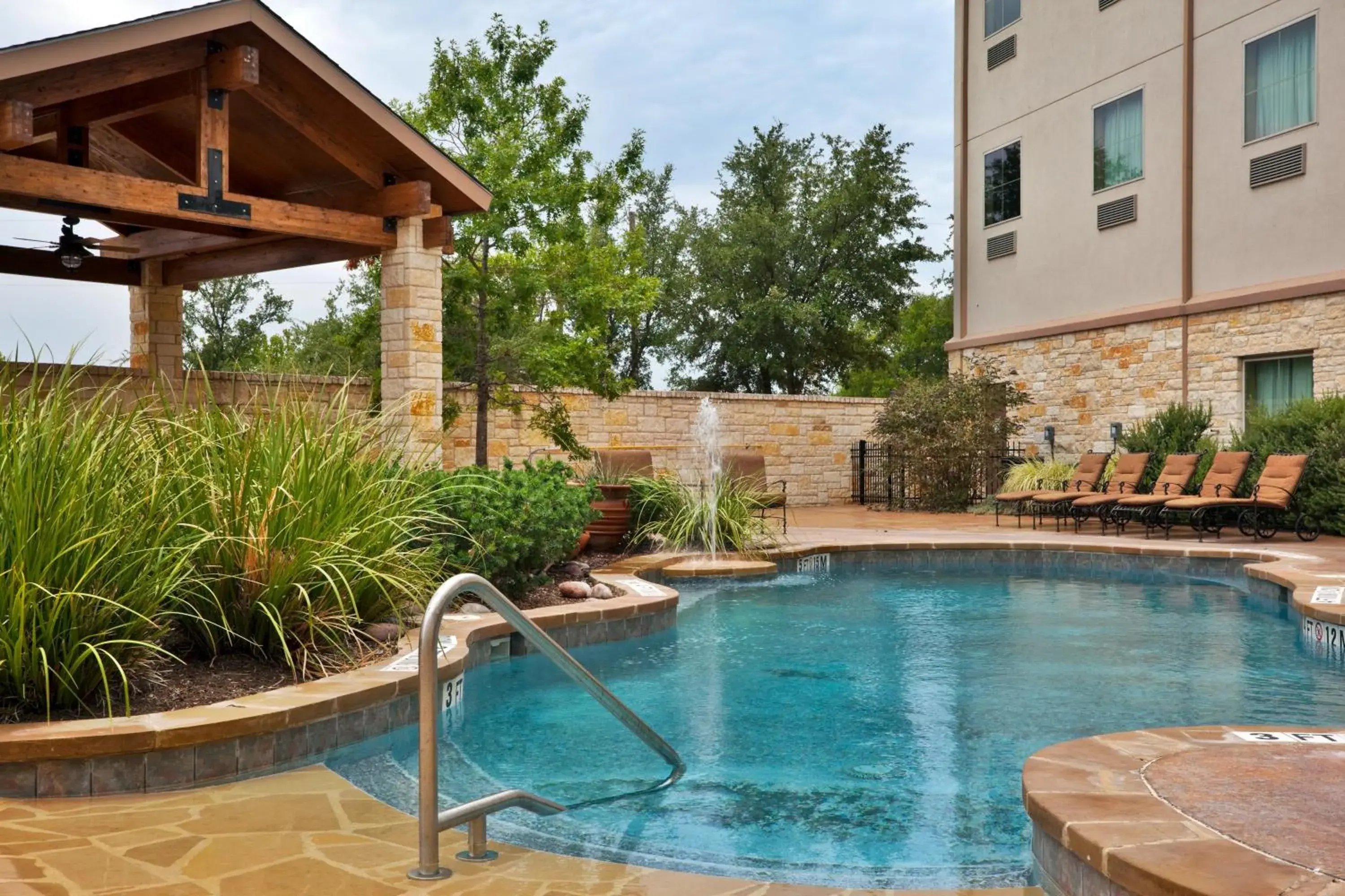 Swimming pool in Holiday Inn Express of Salado-Belton by IHG Swimming pool in Holiday Inn Express of Salado-Belton by IHG