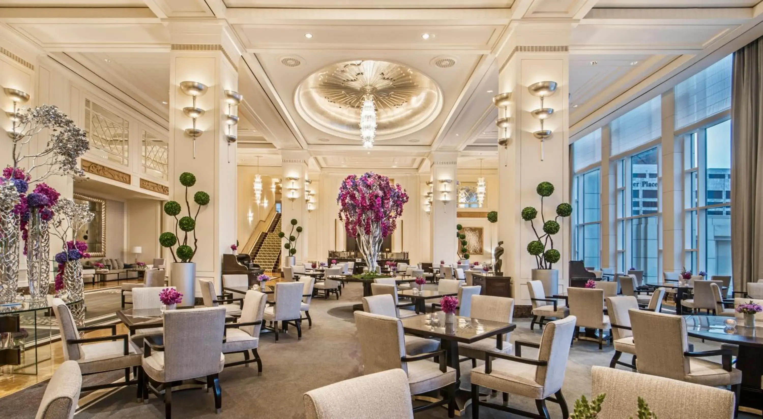 Restaurant/places to eat in The Peninsula Chicago Restaurant/places to eat in The Peninsula Chicago