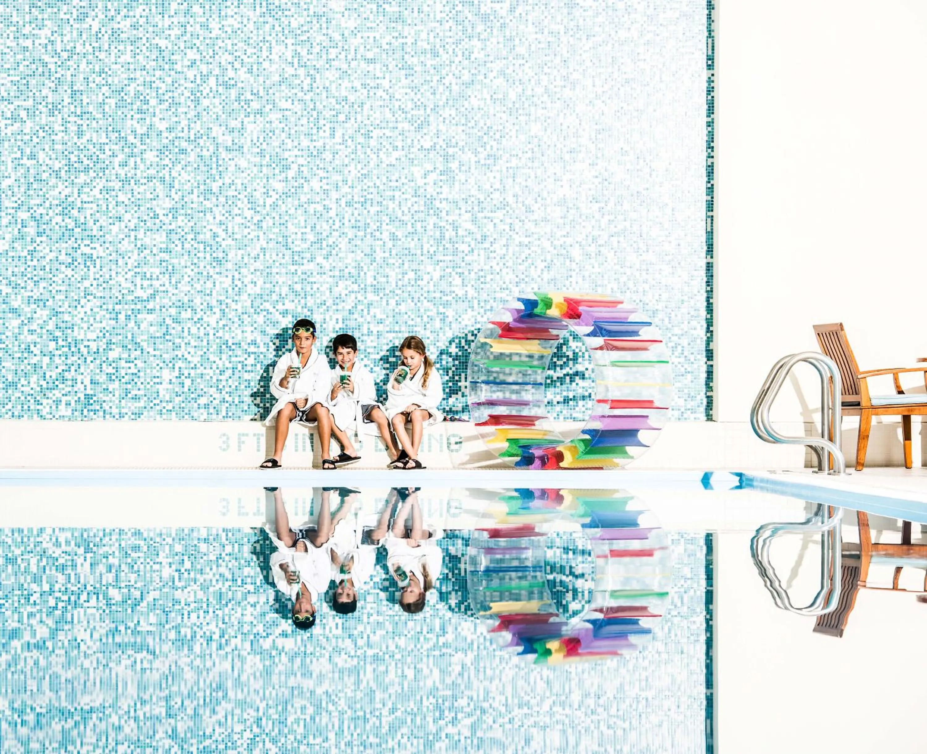 Swimming pool in The Peninsula Chicago