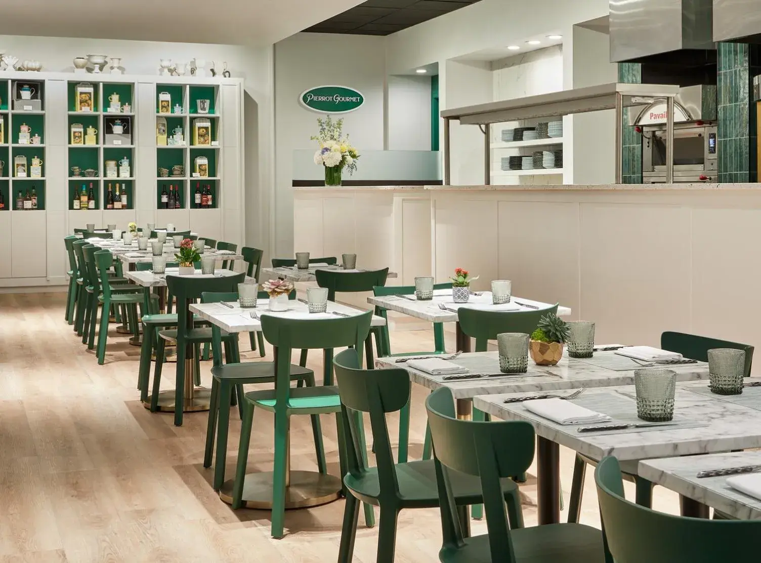 Restaurant/places to eat in The Peninsula Chicago Restaurant/places to eat in The Peninsula Chicago