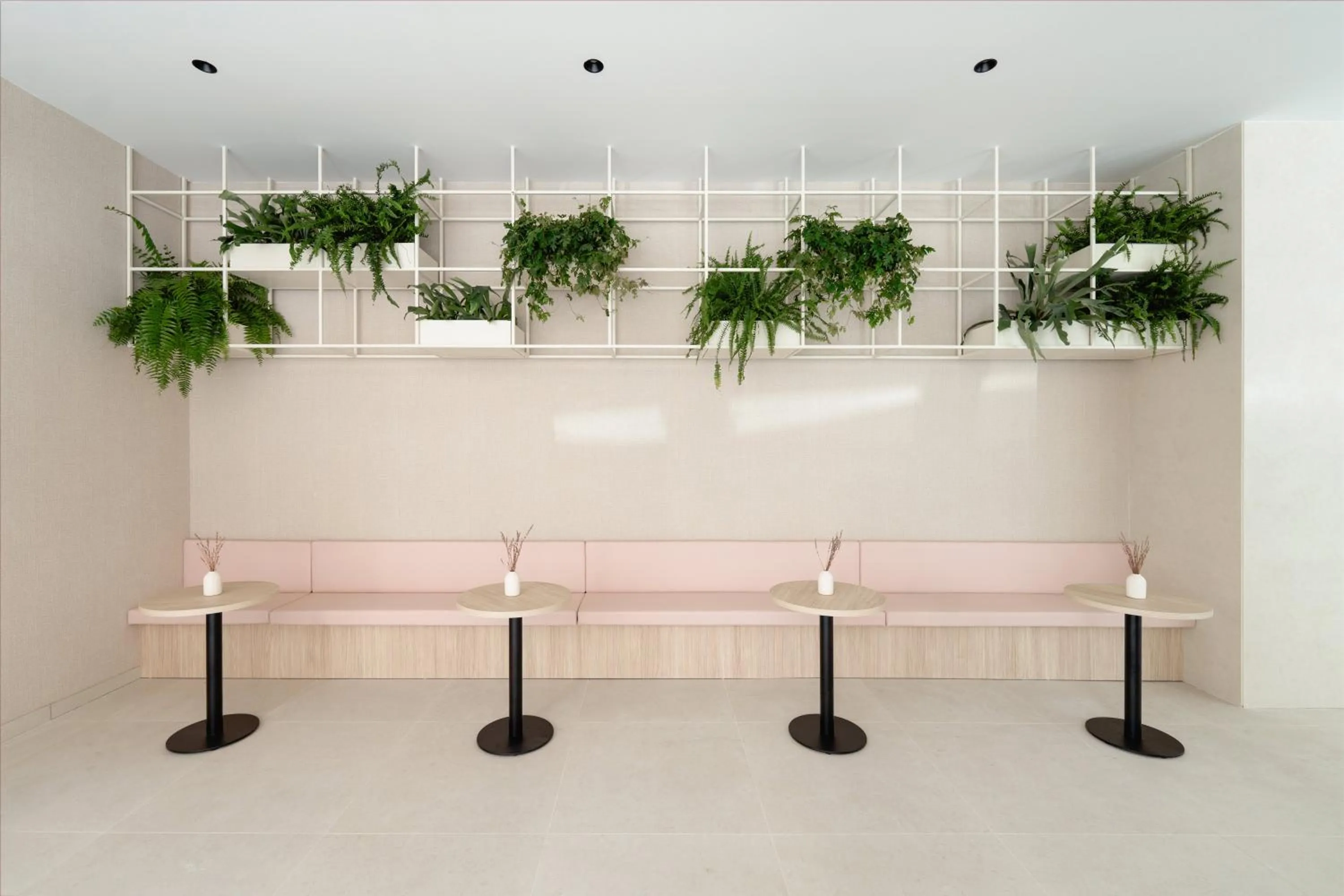 Lounge or bar in Hotel RH Arena - Todo Incluido