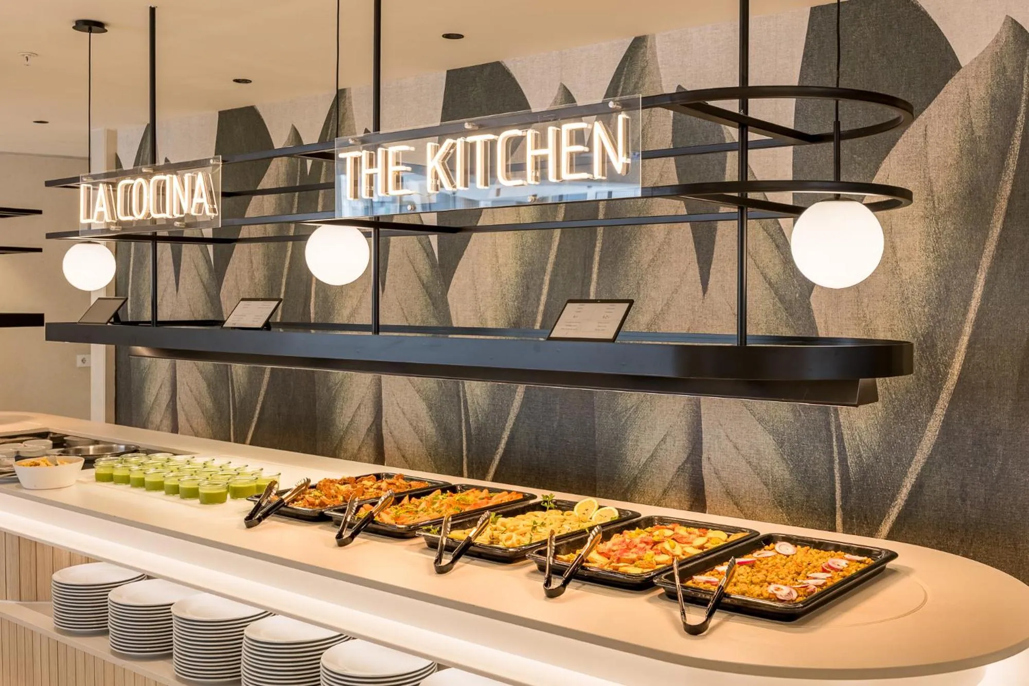 Restaurant/places to eat in Hotel RH Arena - Todo Incluido