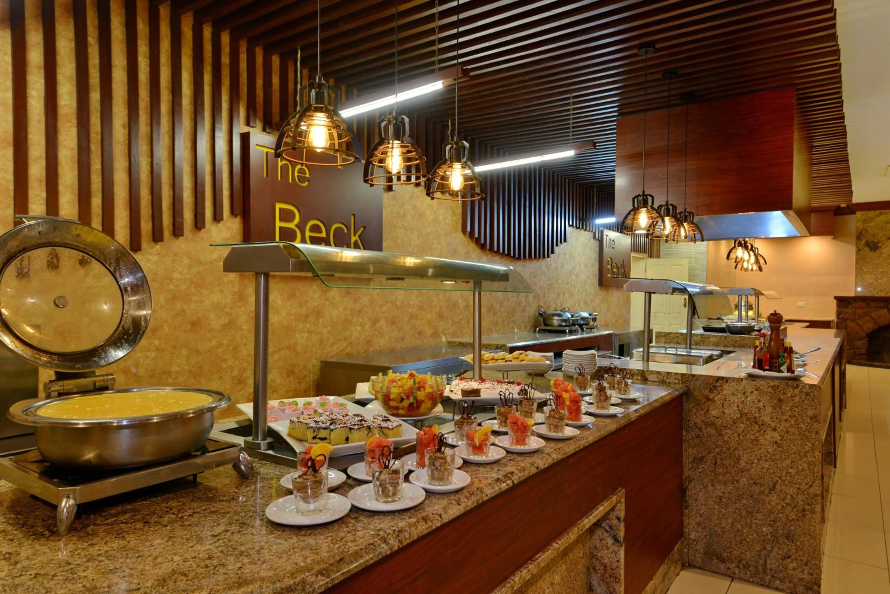 Food and drinks in Troutbeck Resort