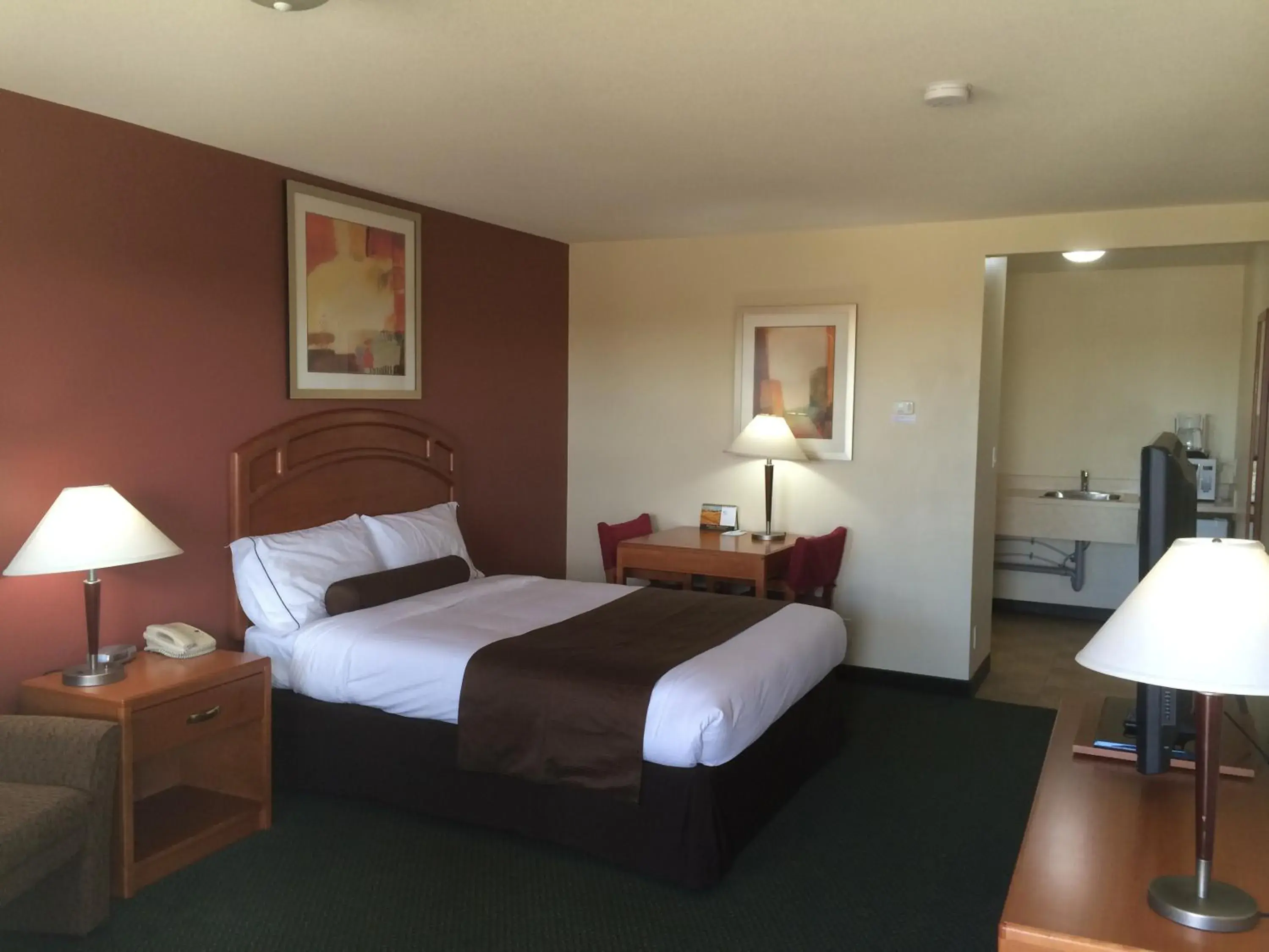 Single Room - single occupancy - Non Smoking in Western Valley Inn Single Room - single occupancy - Non Smoking in Western Valley Inn