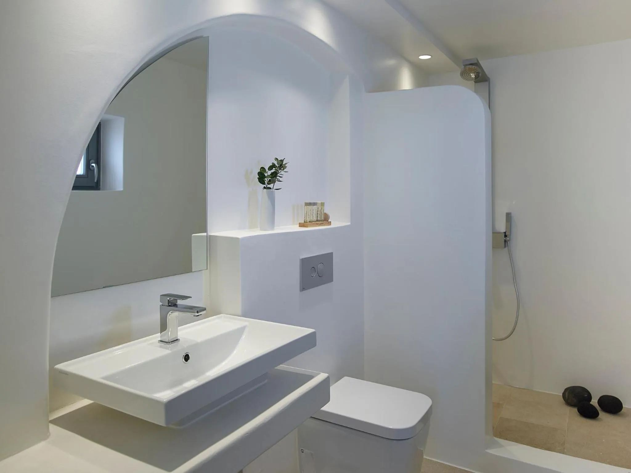 Bathroom in Aurora Santorini