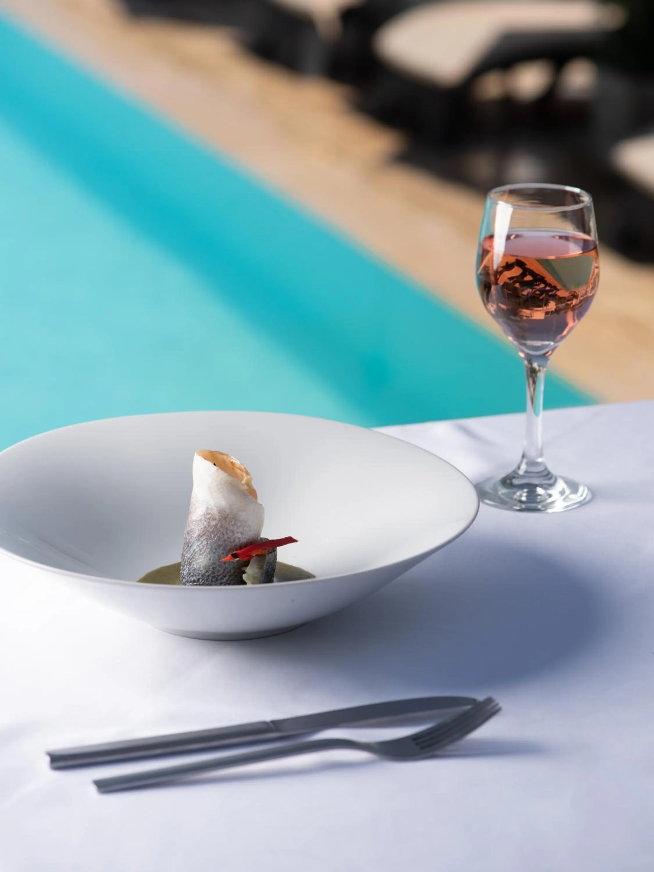 Restaurant/places to eat in Aurora Santorini