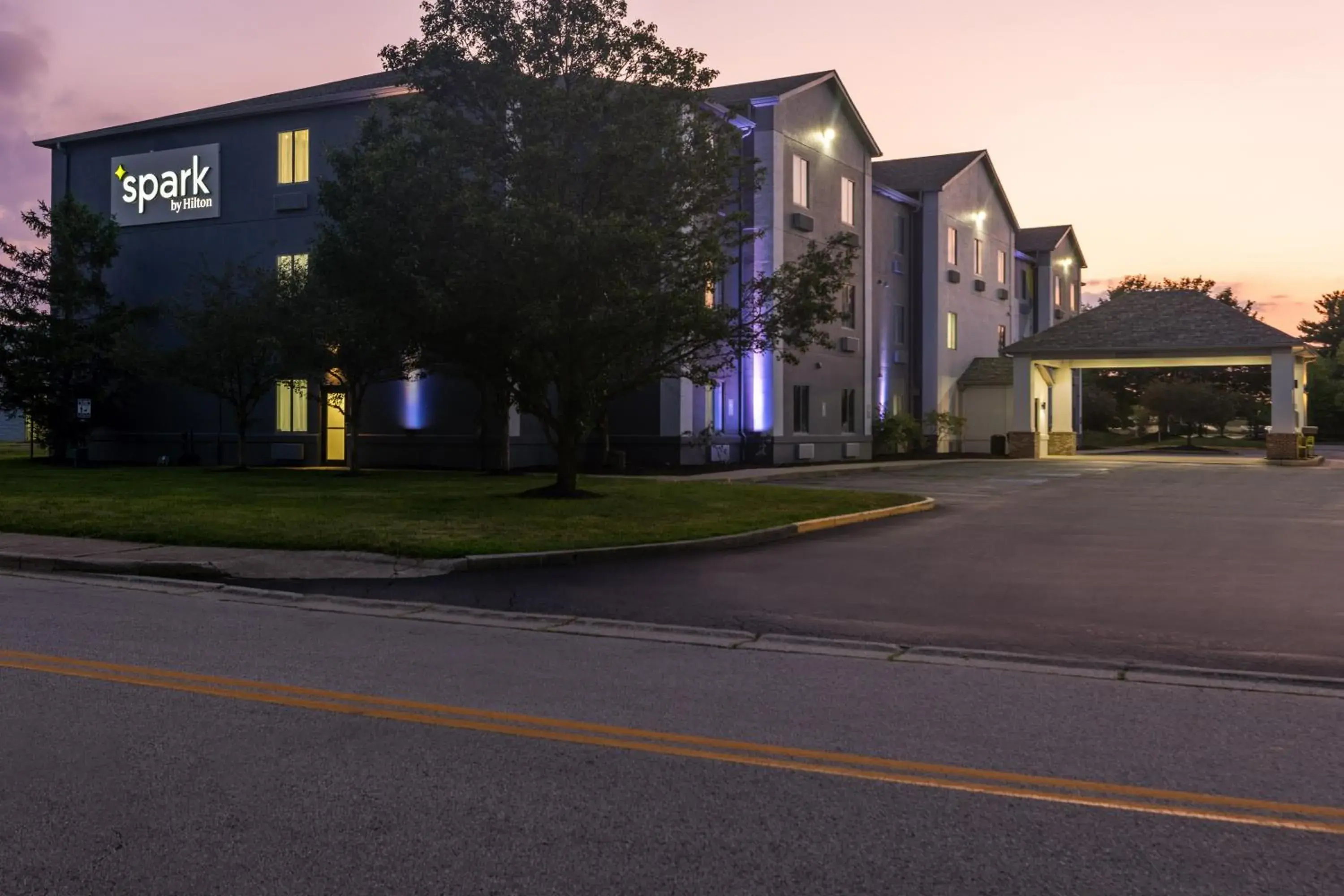 Property building in Spark by Hilton Indianapolis Northeast Fishers Property building in Spark by Hilton Indianapolis Northeast Fishers