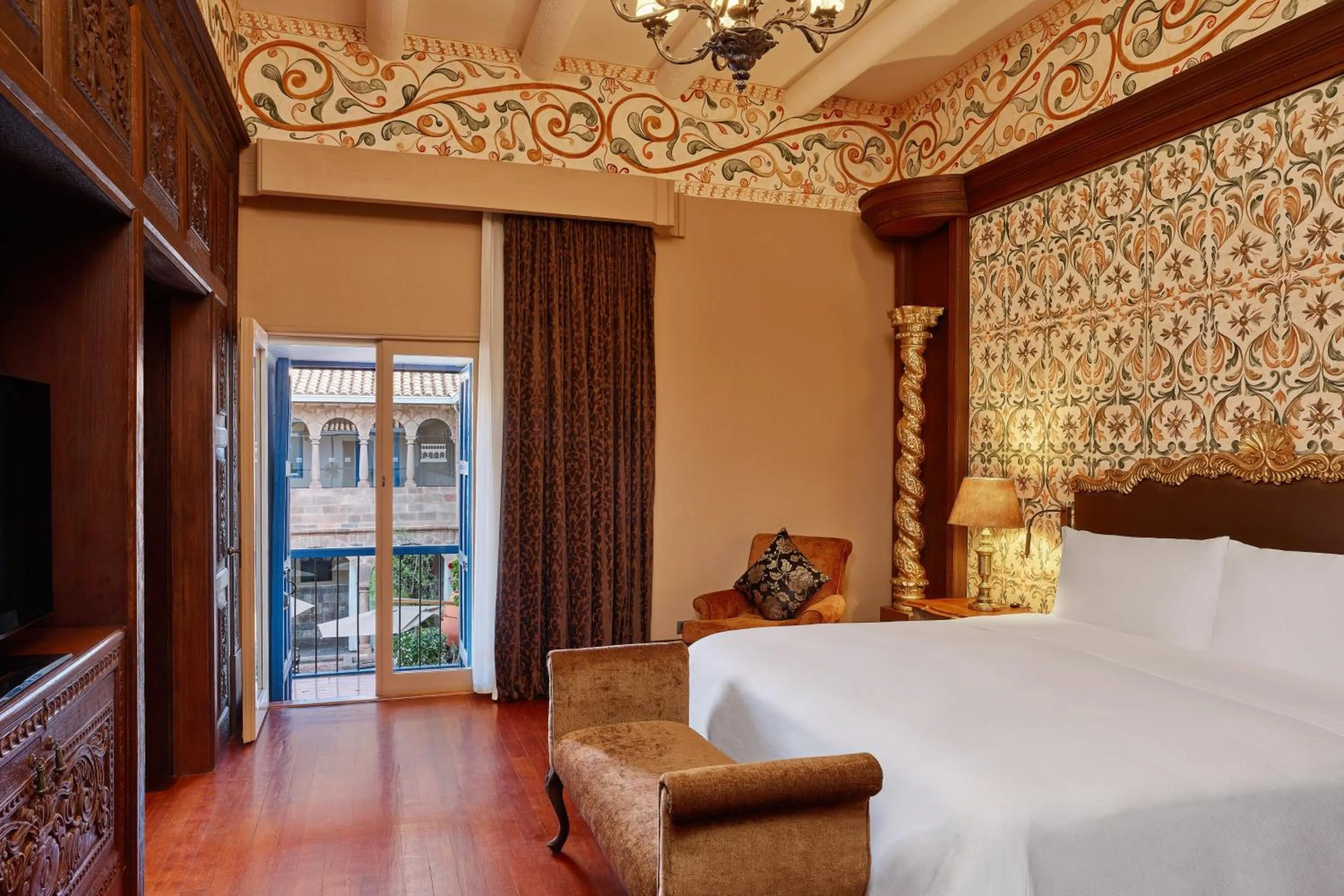 Photo of the whole room, Bed in Palacio del Inka, a Luxury Collection Hotel, Cusco