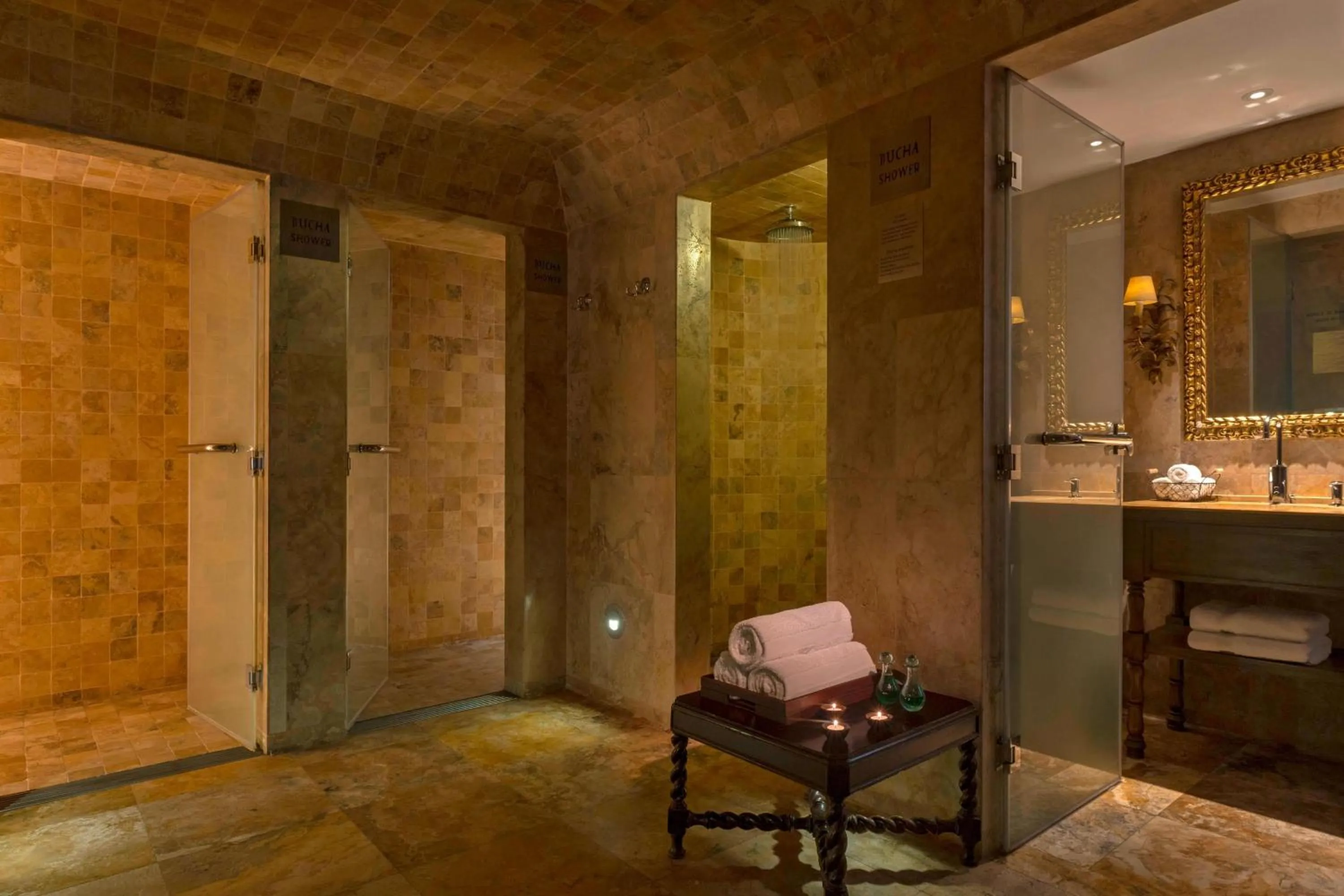 Bathroom in Palacio del Inka, a Luxury Collection Hotel, Cusco