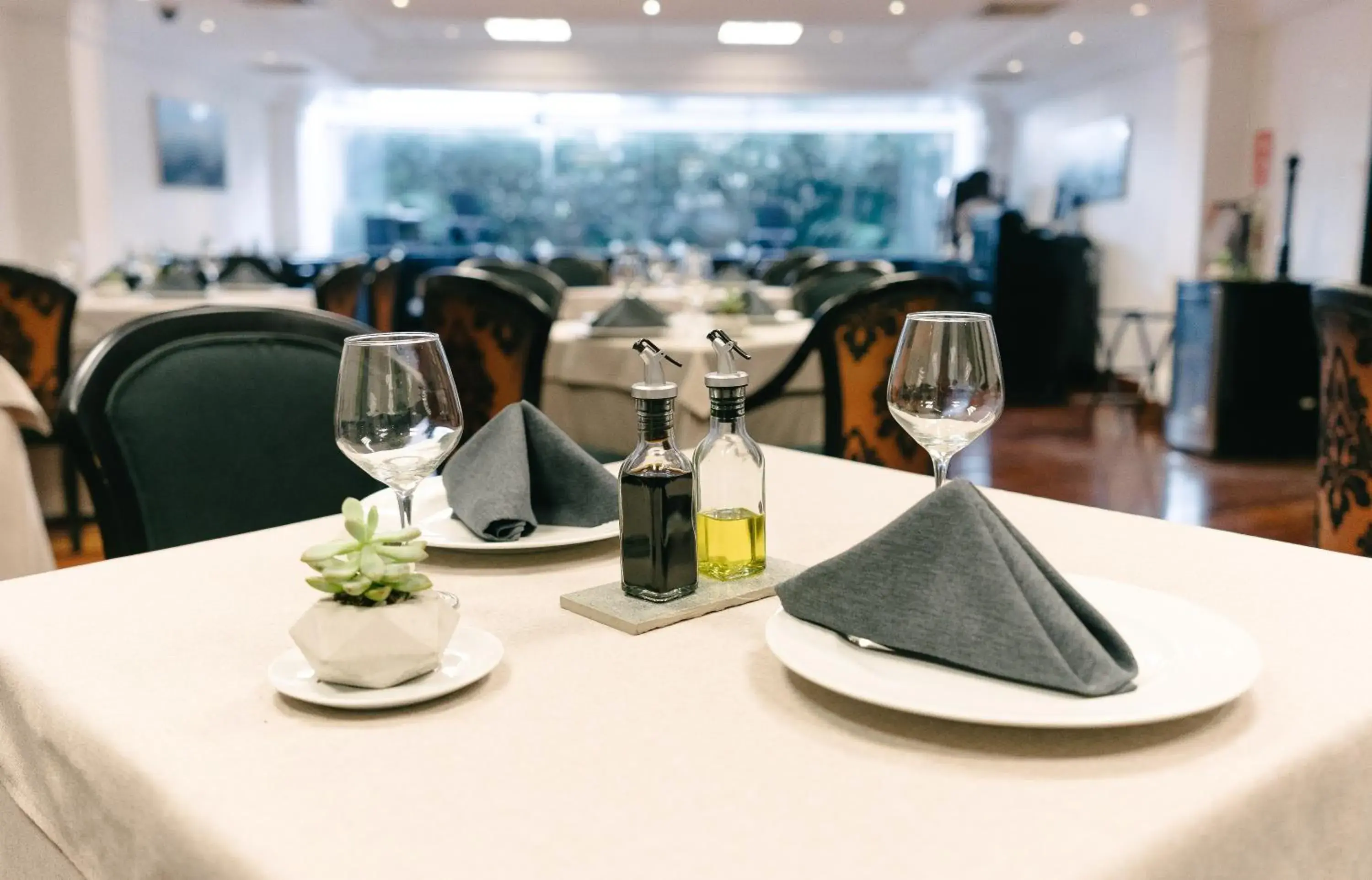 Restaurant/places to eat in BTH Hotel Lima Golf Restaurant/places to eat in BTH Hotel Lima Golf
