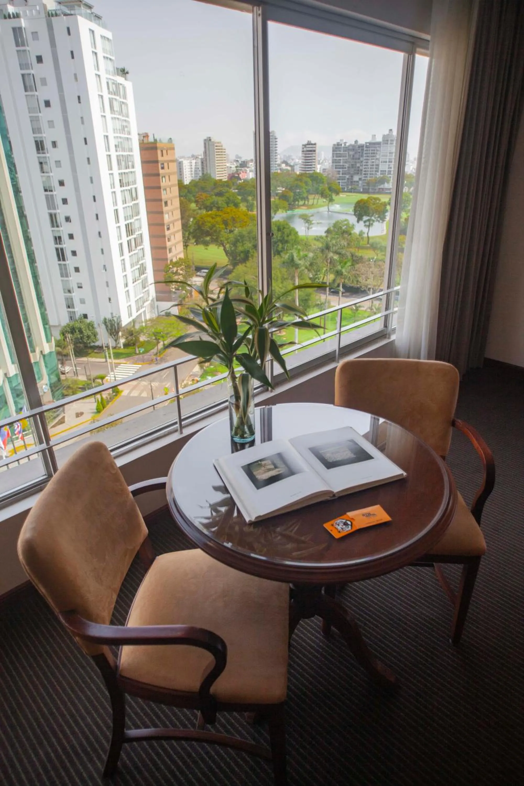 Living room in BTH Hotel Lima Golf