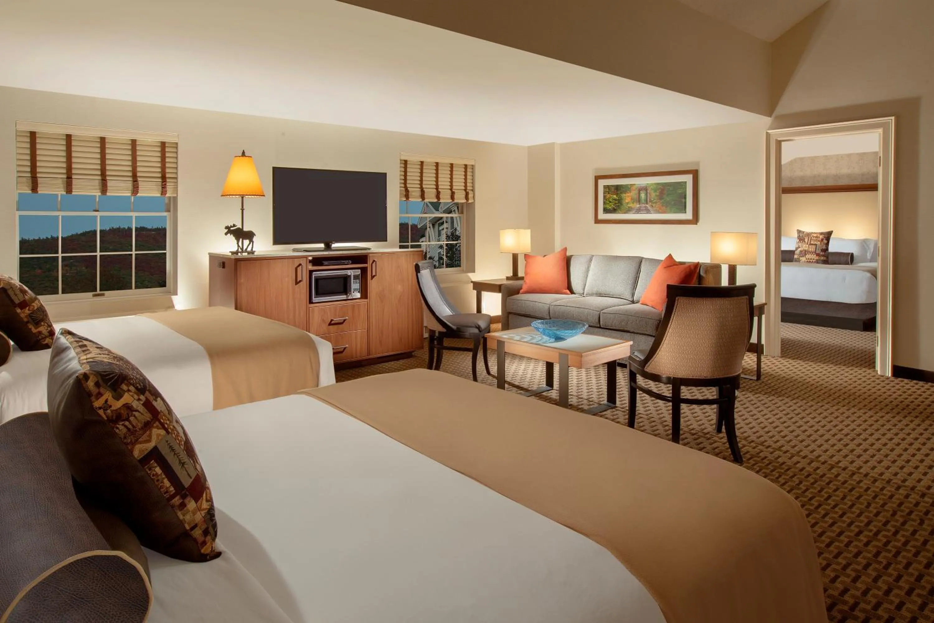 Photo of the whole room, Bed in North Conway Grand Hotel