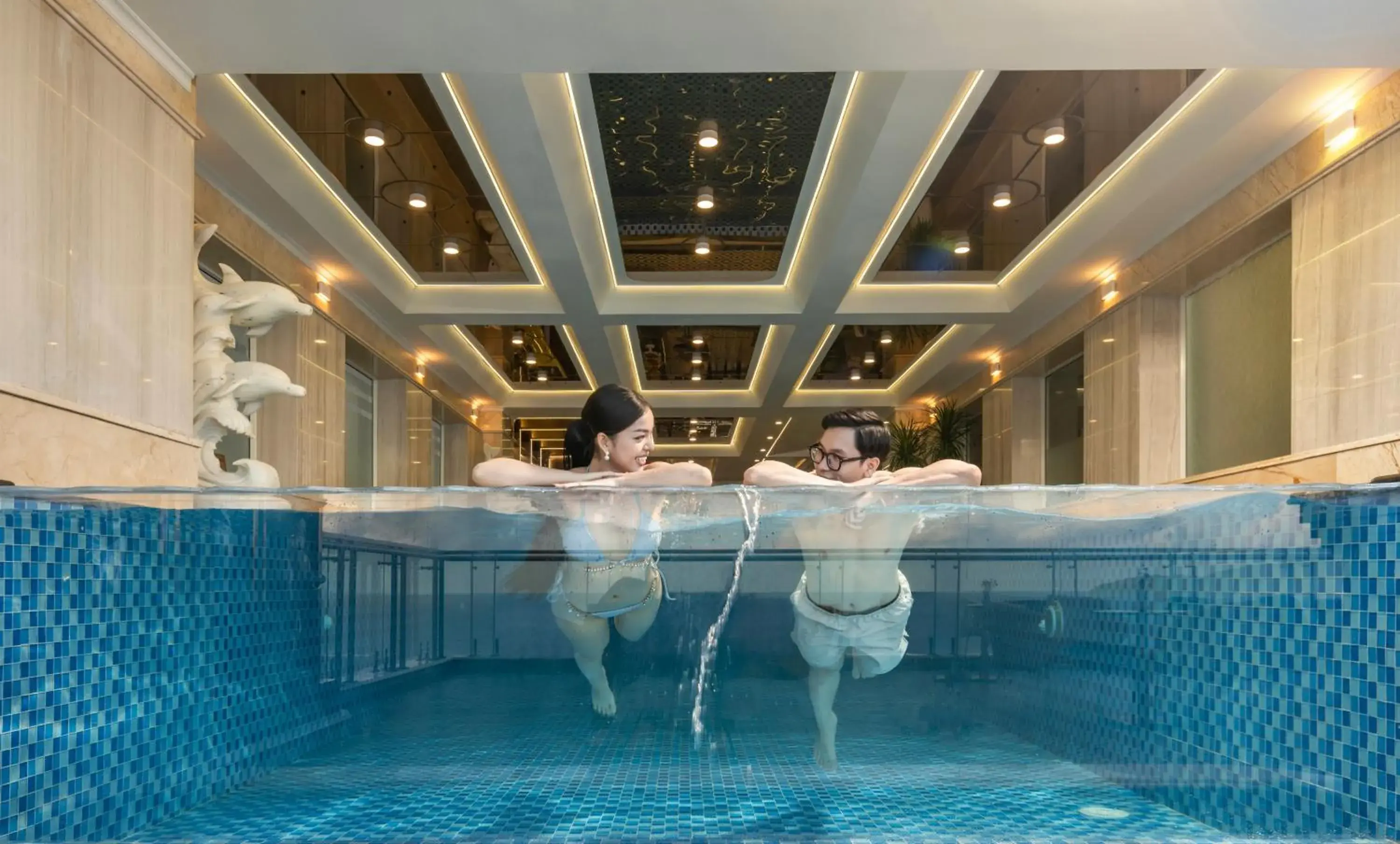 Swimming pool in BlueSun Danang Beach Hotel Swimming pool in BlueSun Danang Beach Hotel