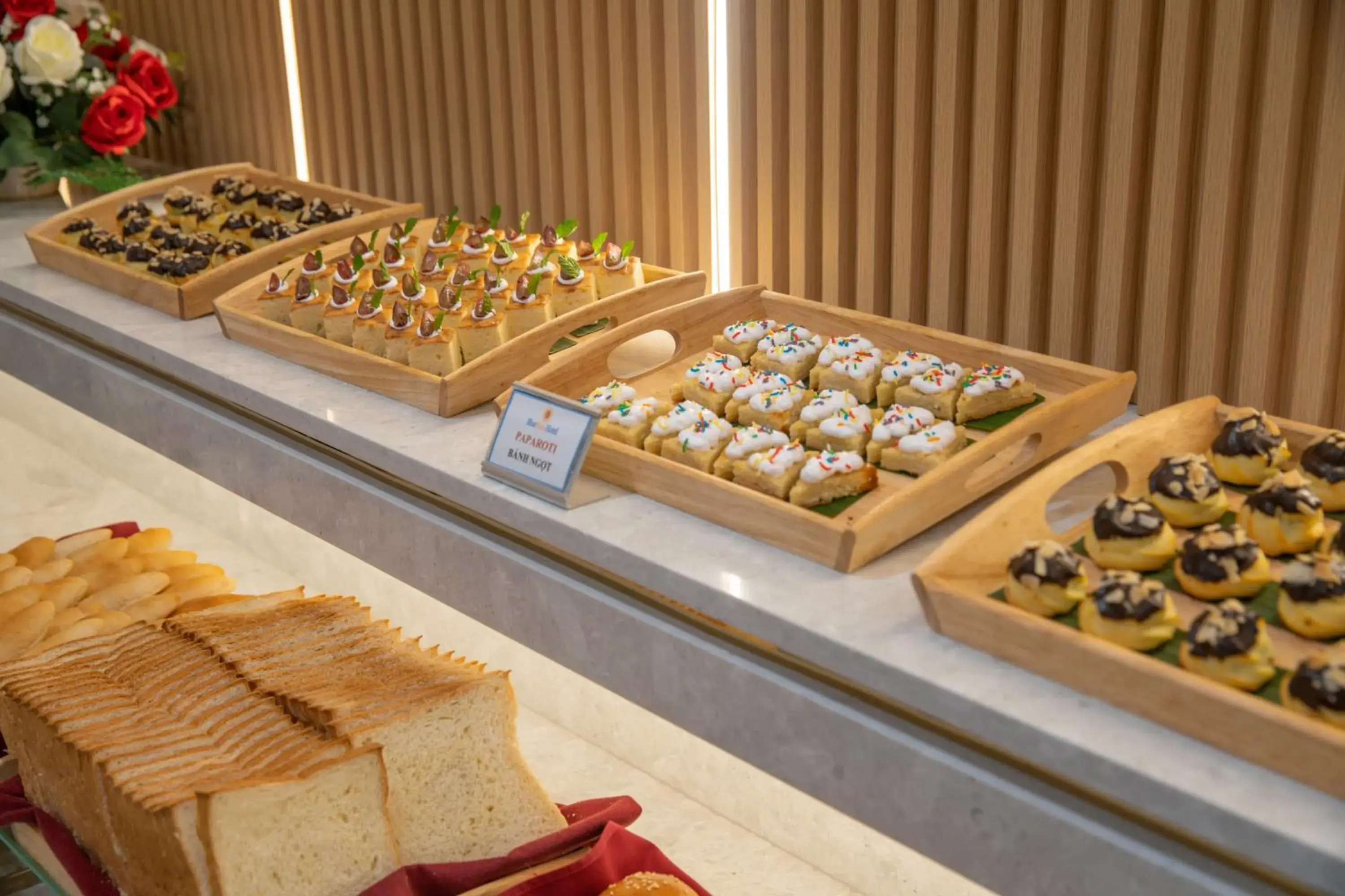 Food and drinks in BlueSun Danang Beach Hotel Food and drinks in BlueSun Danang Beach Hotel